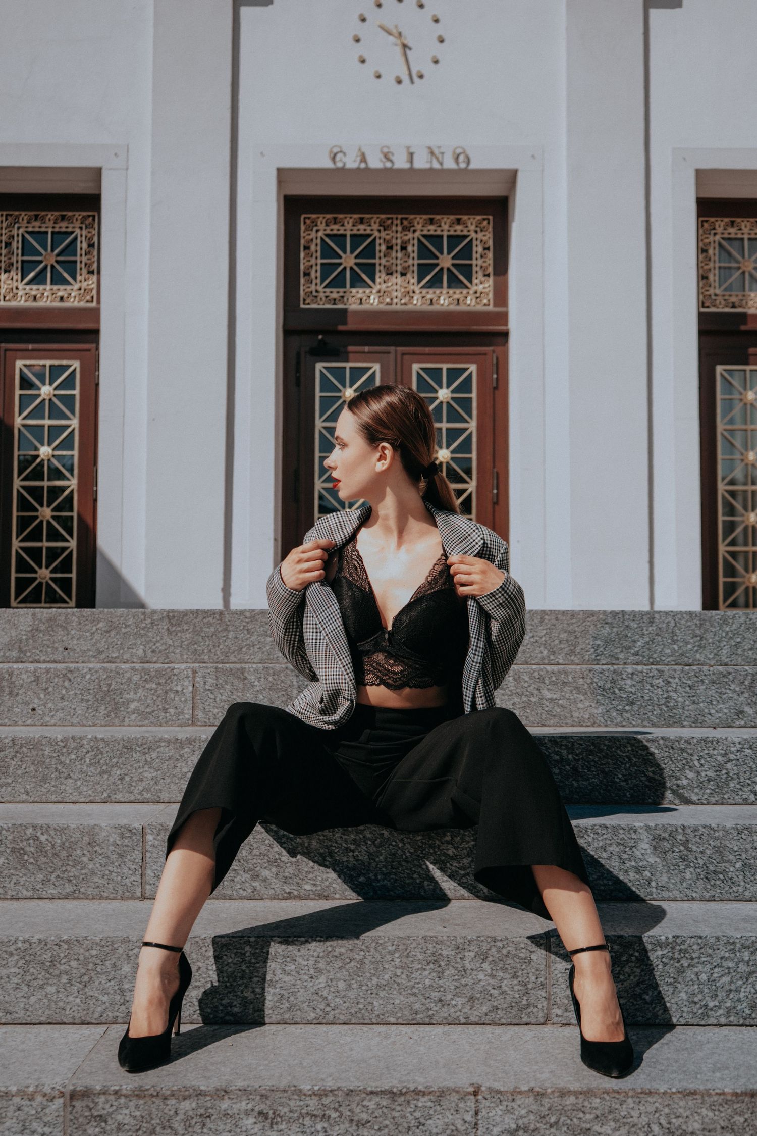 Ausdrucksstarkes Portrait von Hannah mit modernem Look
