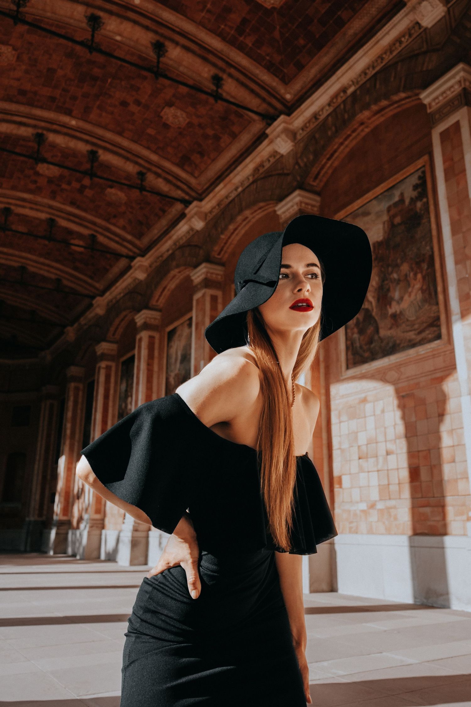 Ausdrucksstarkes Portrait von Hannah mit modernem Look
