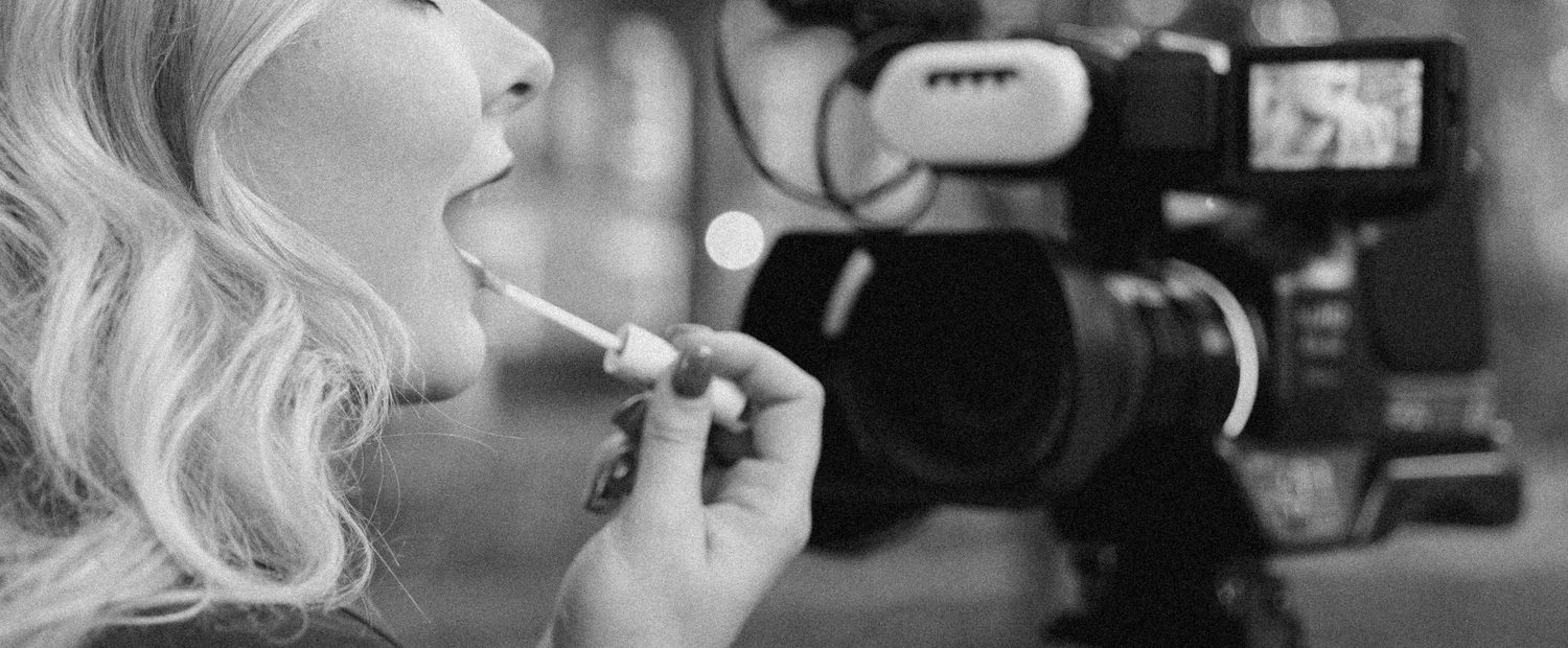 Five black and white film stills show dramatic close-up shots of emotional expressions and interactions between people.