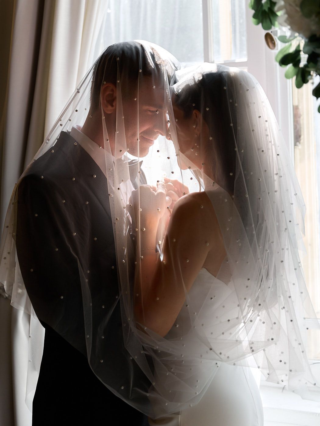 Modern couple portraits at a Riga hotel wedding