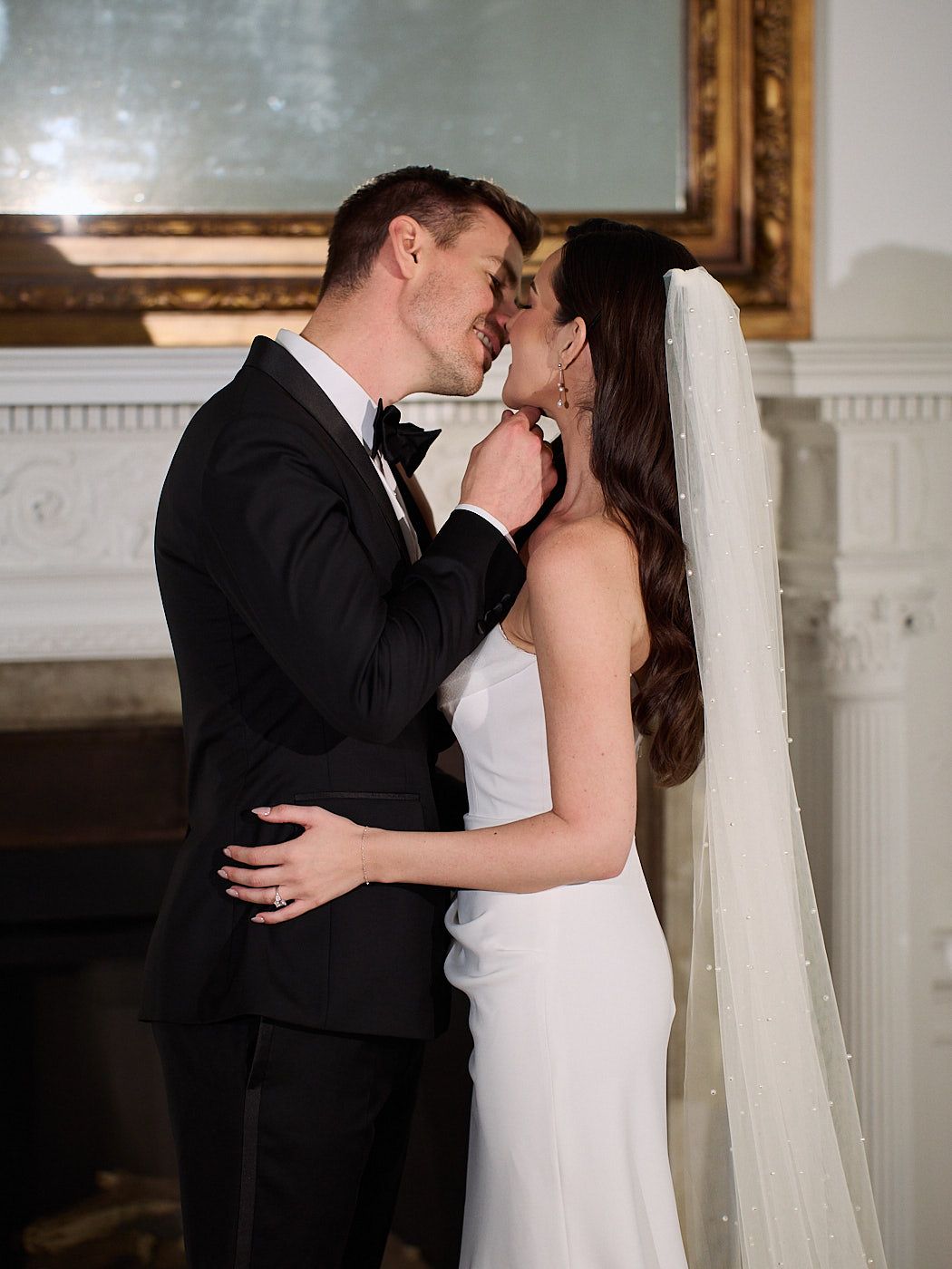 Bride and groom portraits at a luxury wedding in Riga