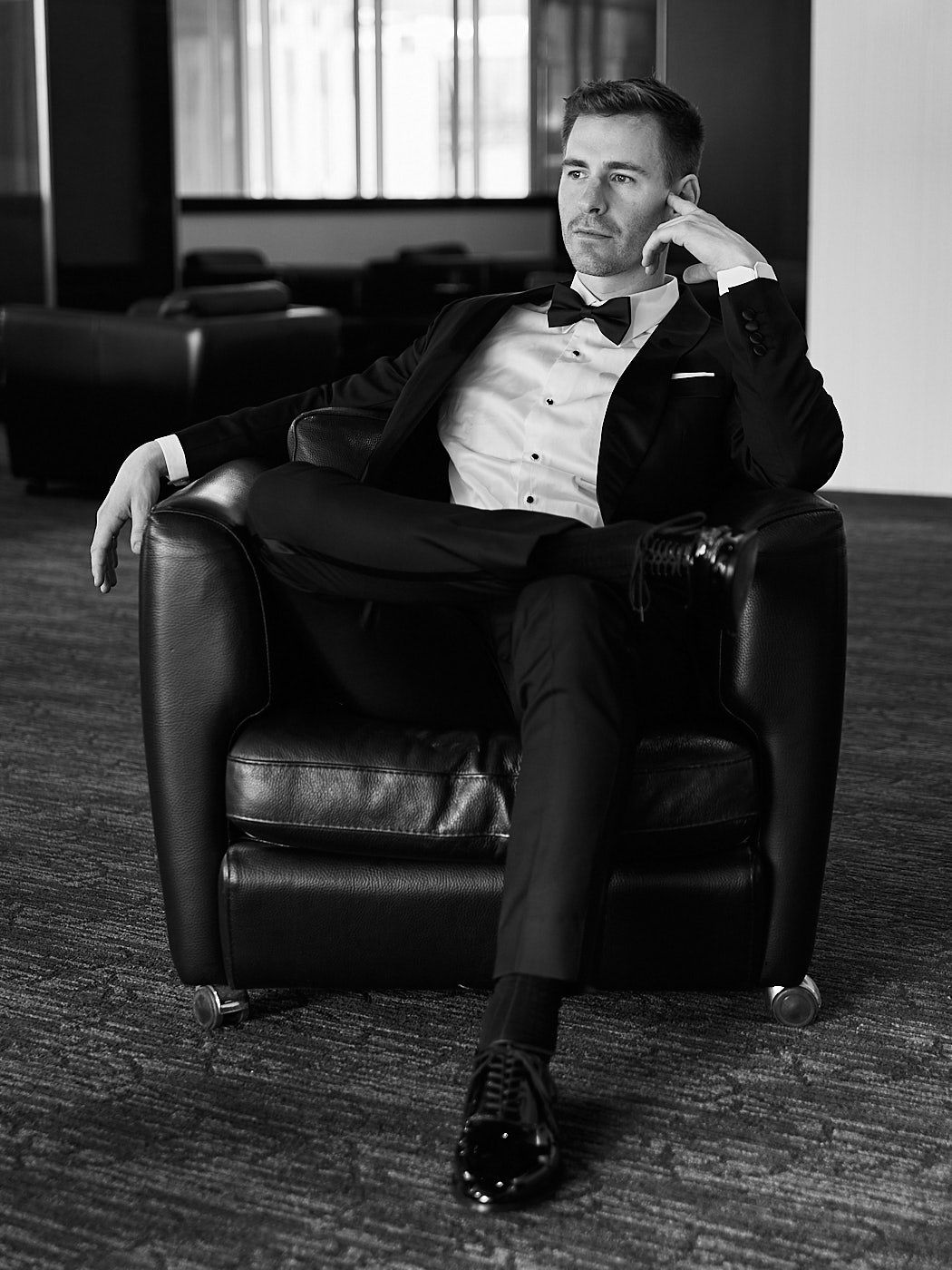 Groom getting ready at a stylish Riga wedding