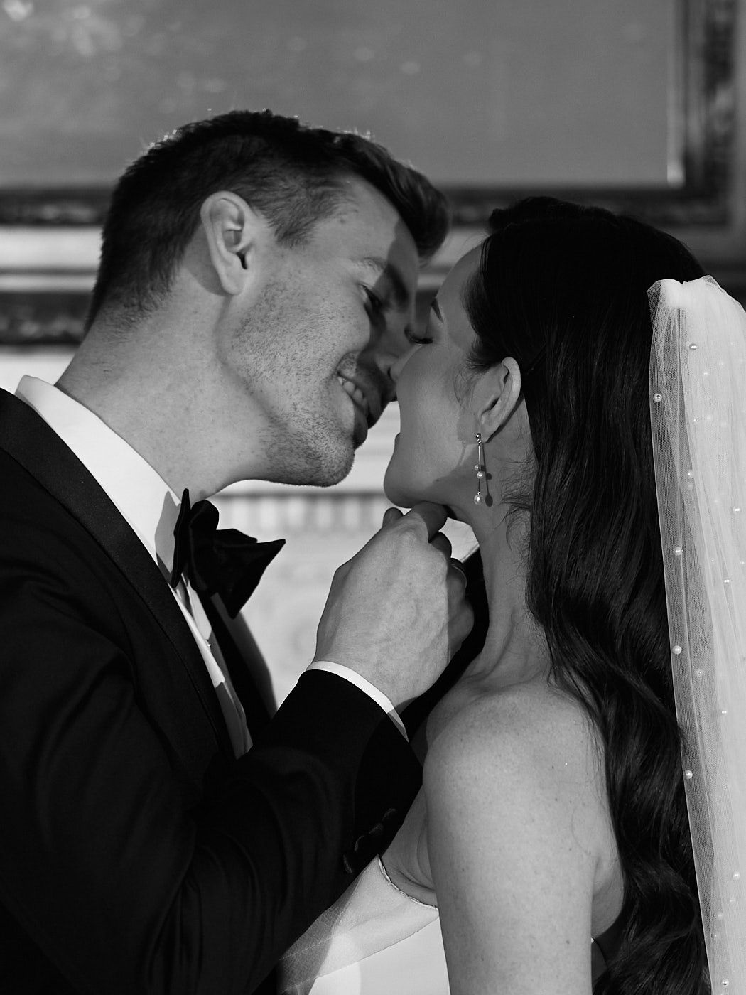 Bride and groom portraits at a luxury wedding in Riga