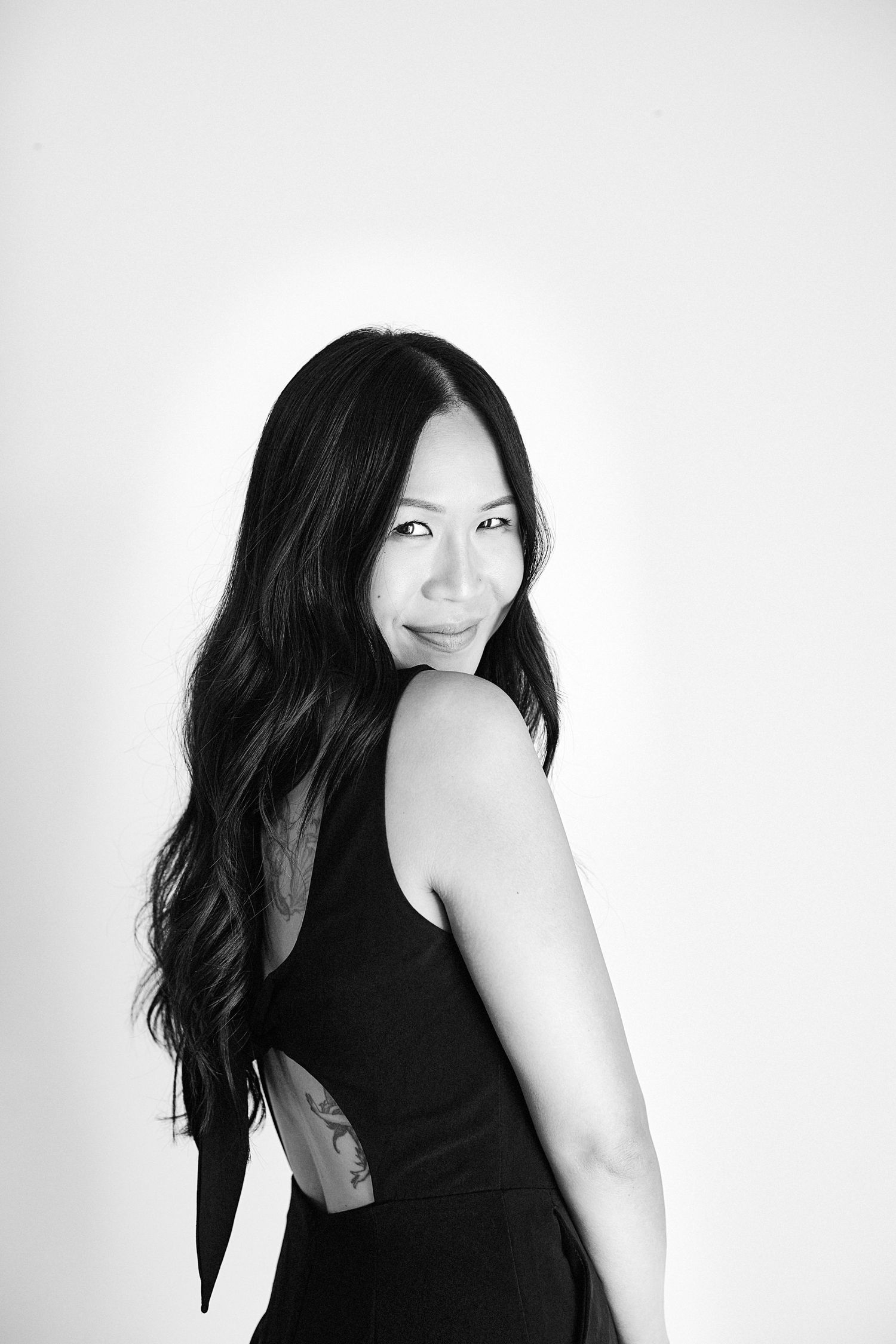 Portrait of a hairdresser for her social media and website.