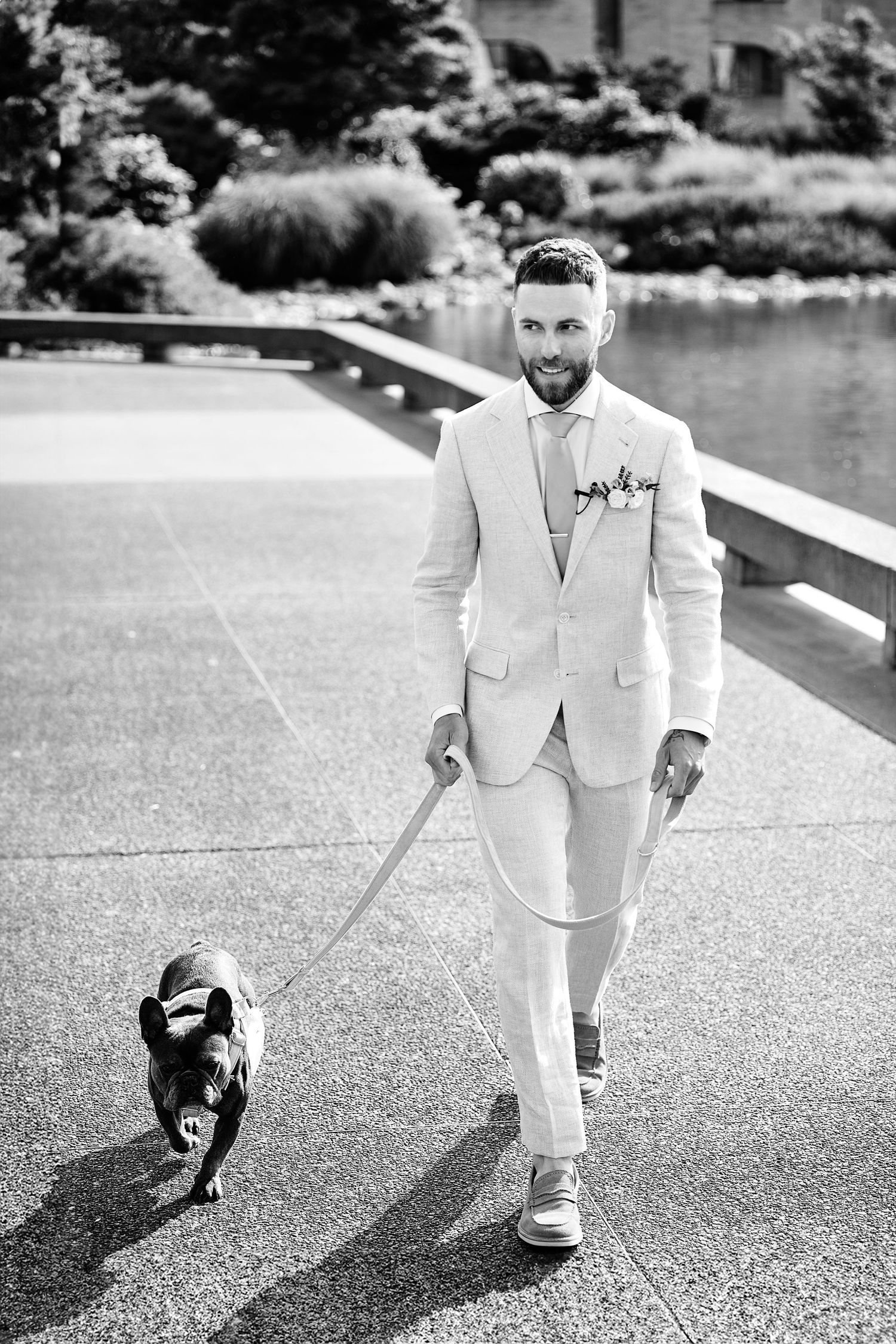 Wedding ceremony image of groom in Victoria, B.C.