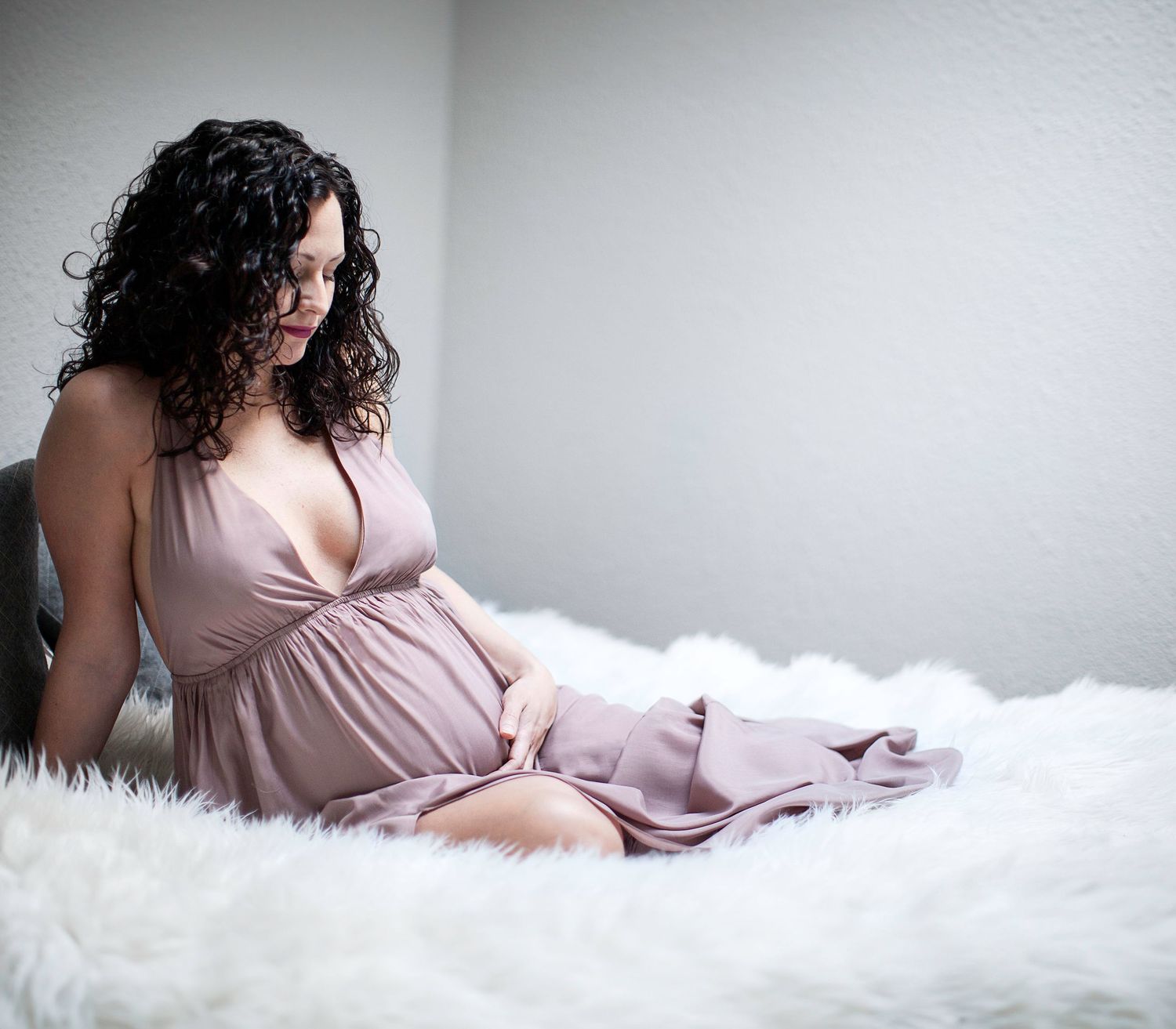 Portrait of pregnant mother.