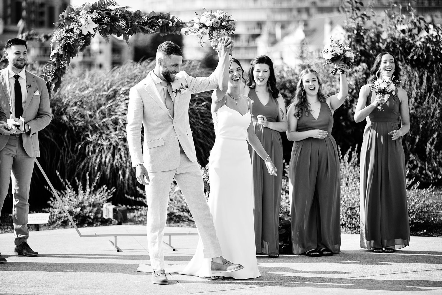 Wedding ceremony image in Victoria, B.C.