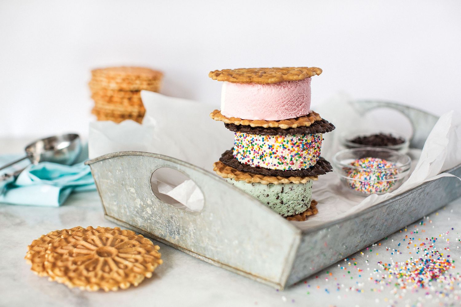 Photoshoot for Reko crackers/cookies.
