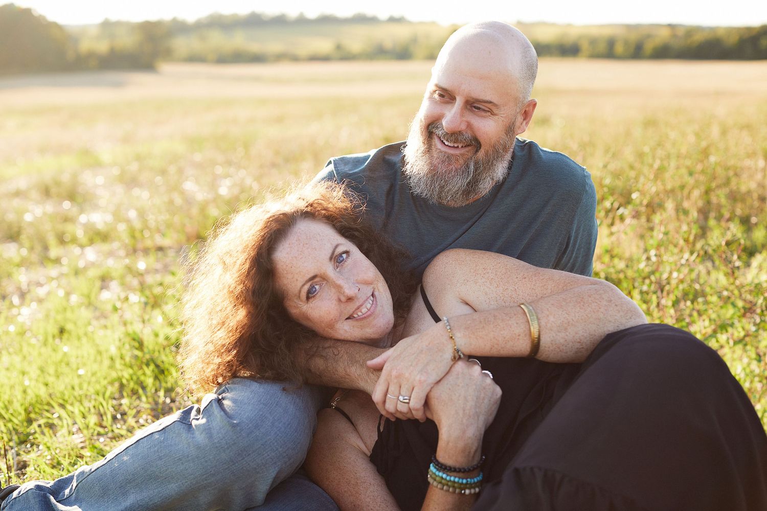Family outdoor photoshoot.
