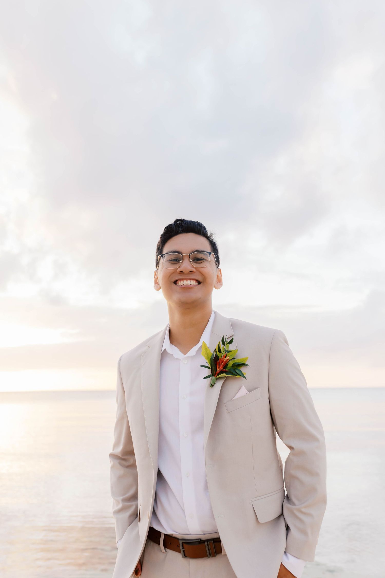 wedding photos at potlatch resort in Eleuthera bahamas wedding destination
