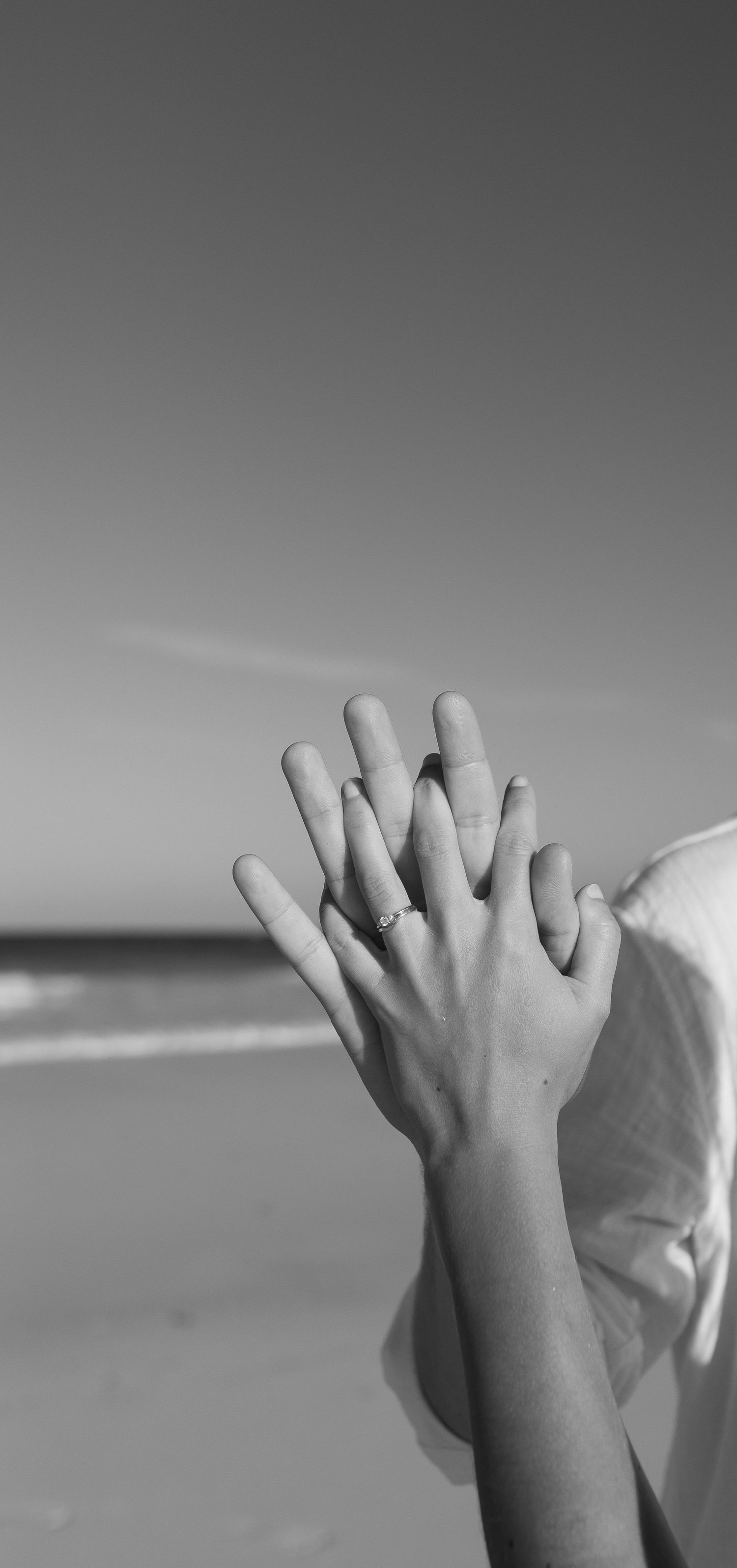 vacation couple photos in Eleuthera  bahamas
