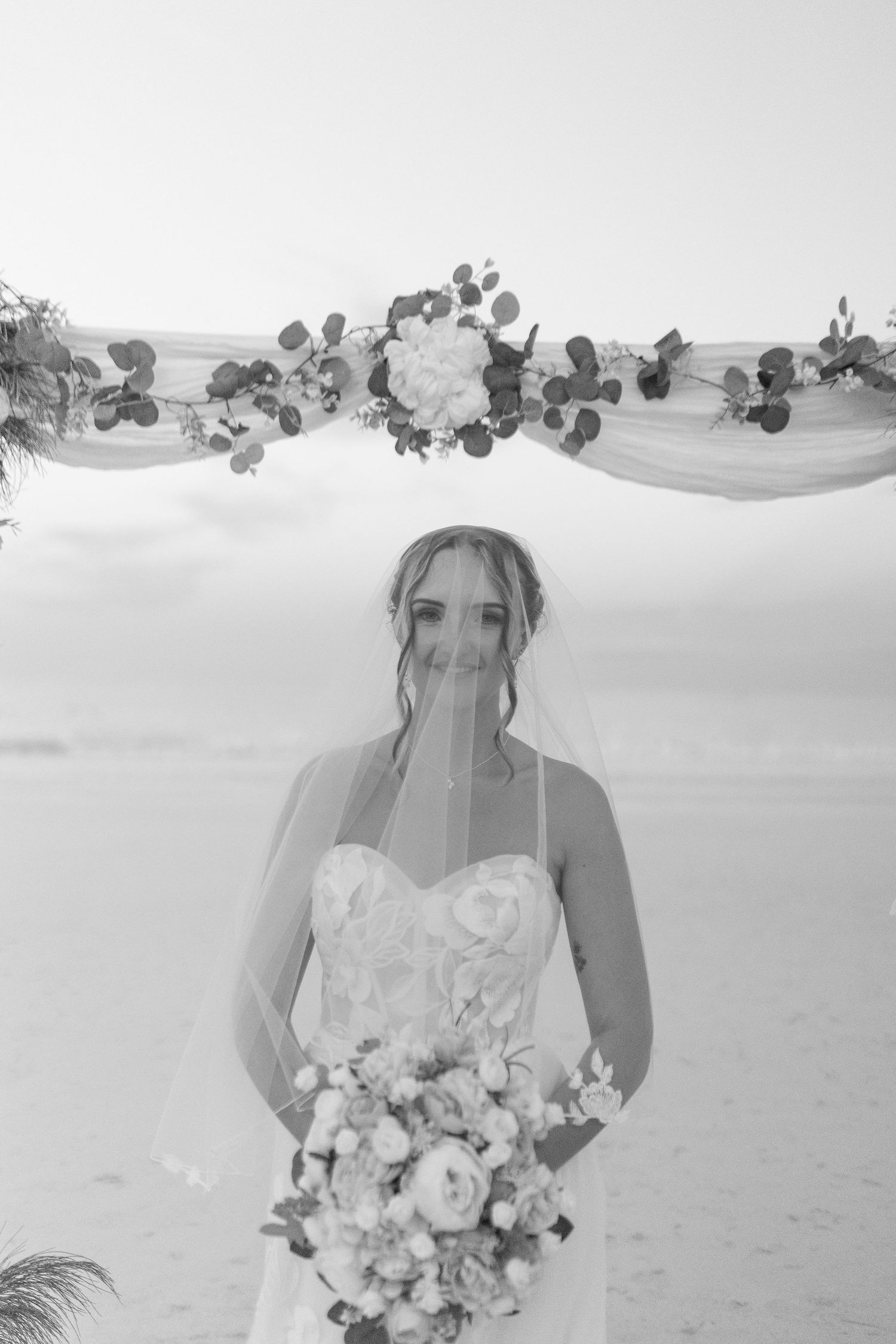 Eleuthera bahamas destination wedding photographer capturing beautiful image in the bahamas and all islands like abaco Nassau Freeport exuma