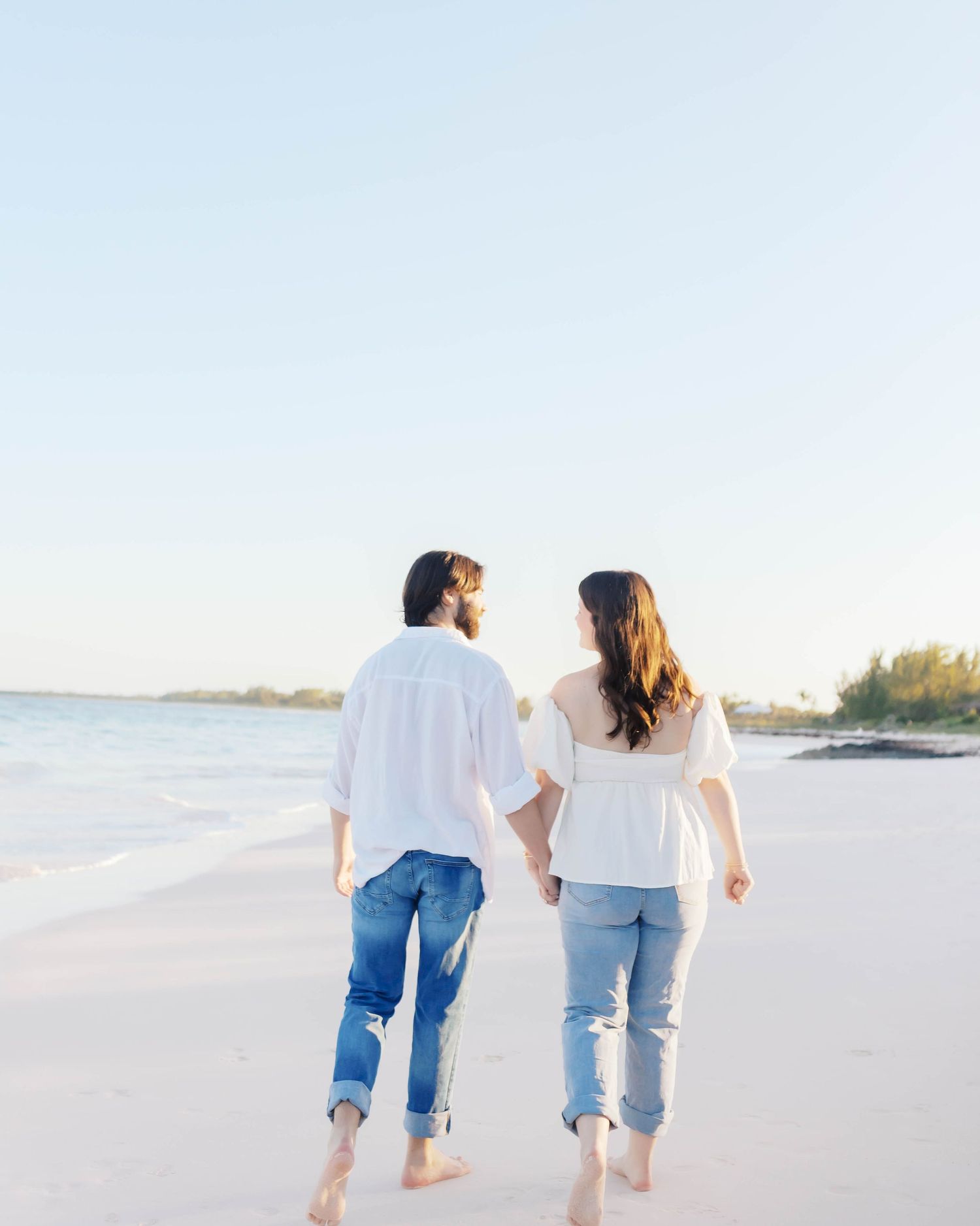 vacation couple photos in Eleuthera  bahamas