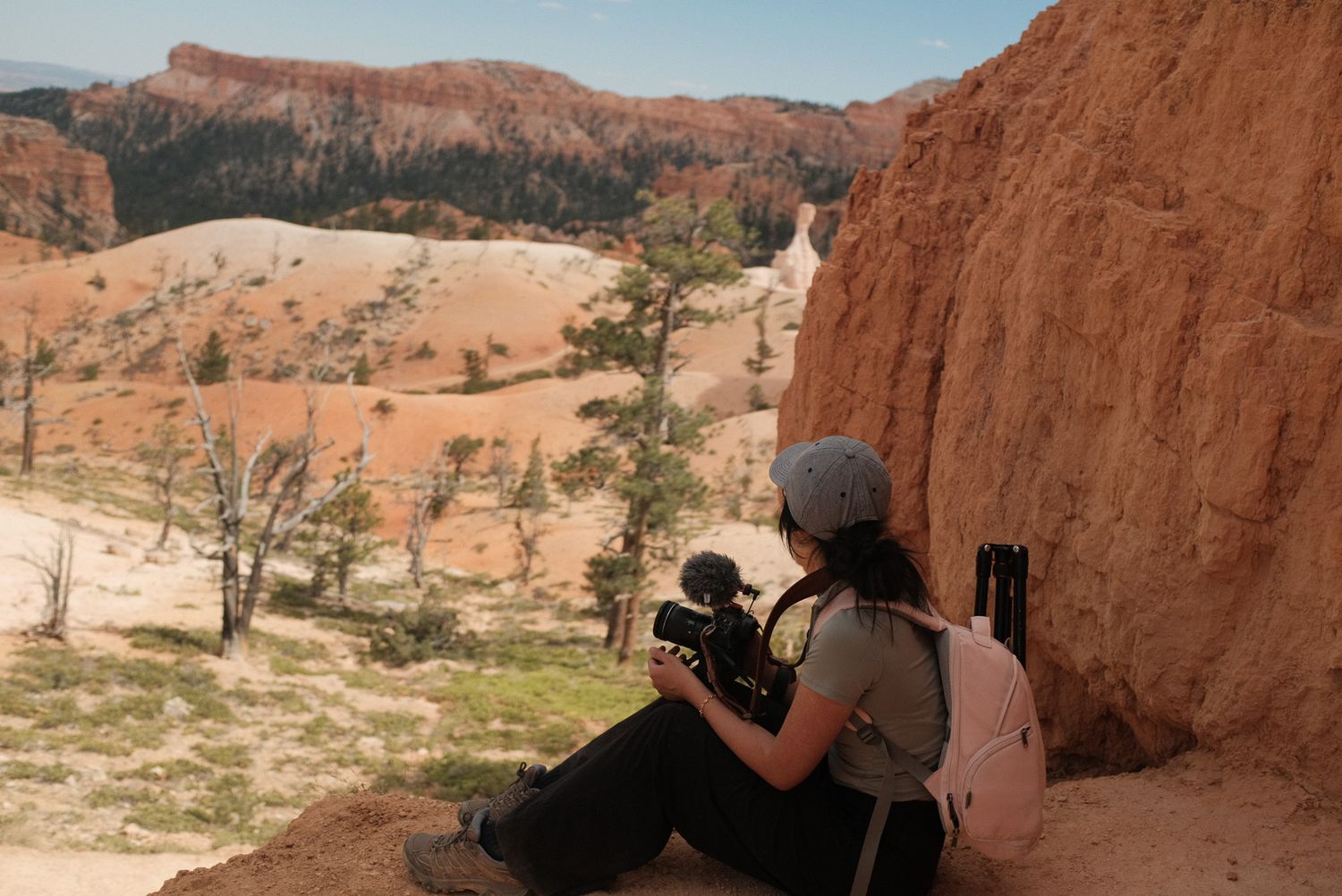 Photographer in Utah cliffside