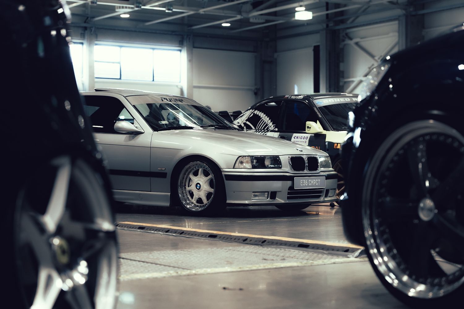 BMW autók között