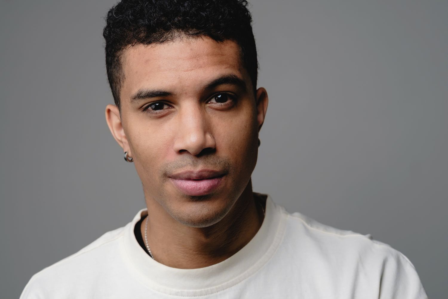 Classic actor headshot by Kate Hailey in Seattle, WA