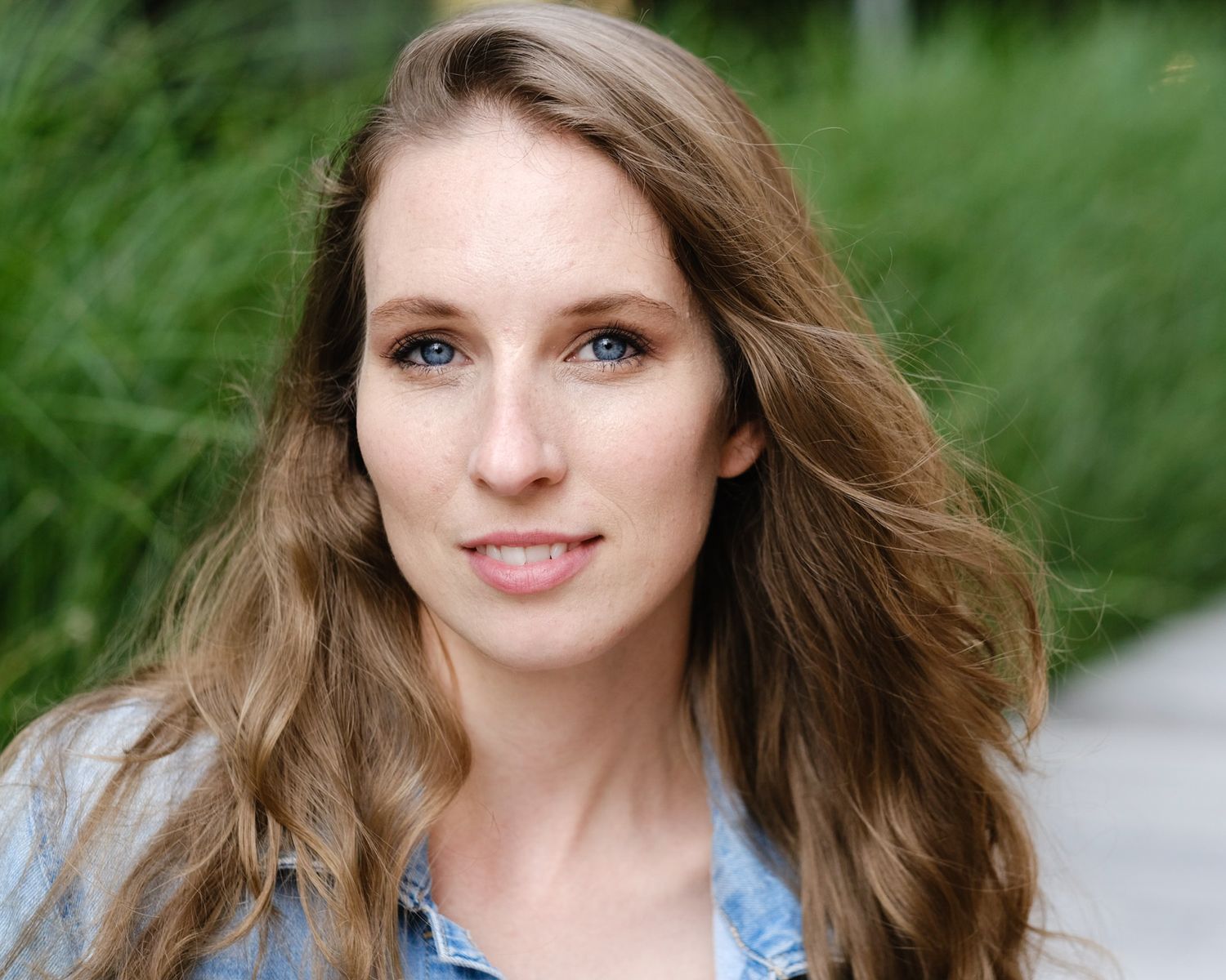 Seattle Creative Headshot by Kate Hailey of KateLynn