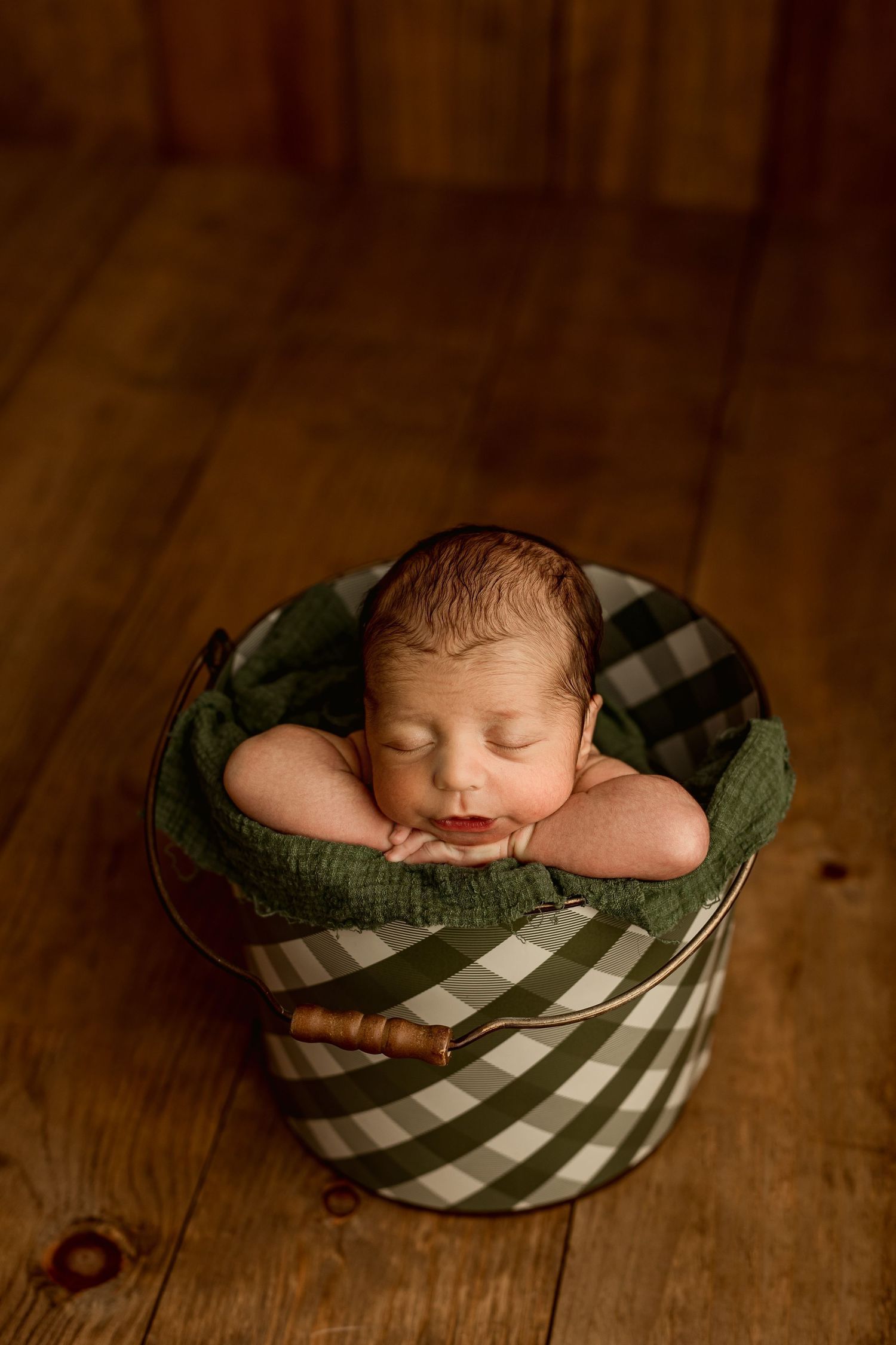 Best Goddard KS newborn photography, best newborn photographer Goddard KS, newborn portraits newborn Goddard KS
