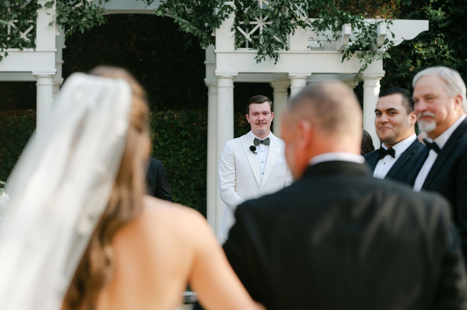 William Aiken House wedding photos from a top Charleston wedding photographer. See more timeless and candid wedding photos William Aiken