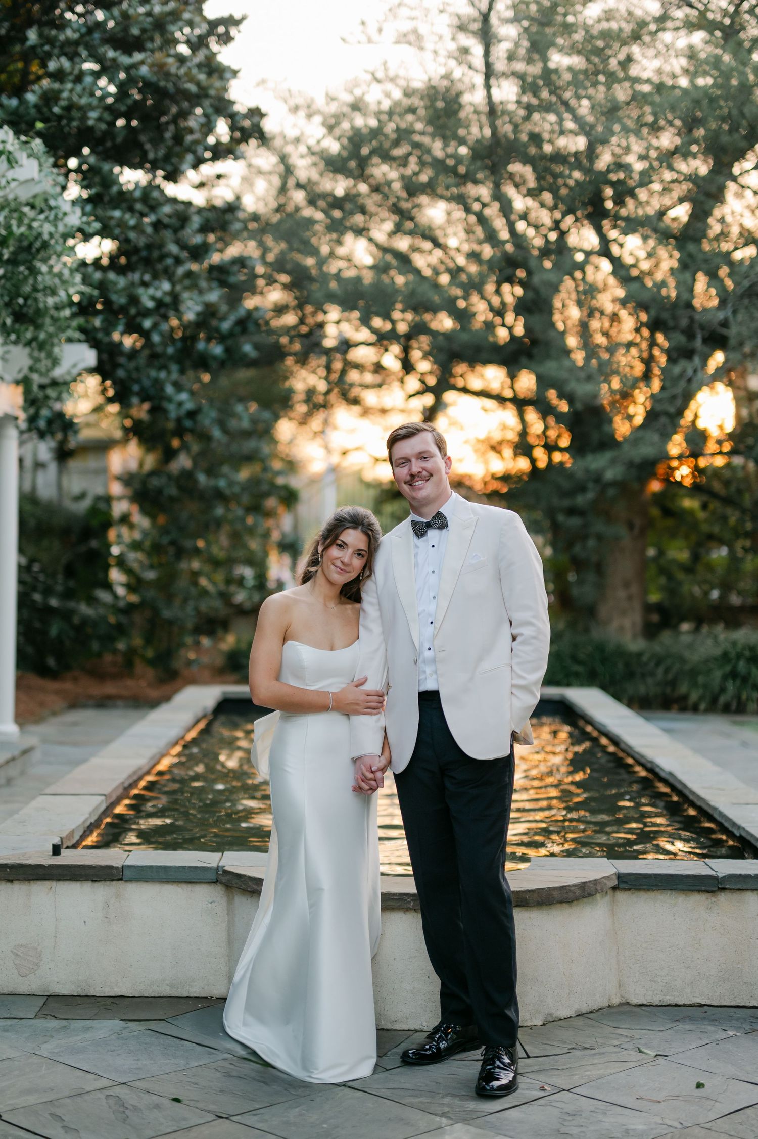 William Aiken House wedding photos from a top Charleston wedding photographer. See more timeless and candid wedding photos William Aiken