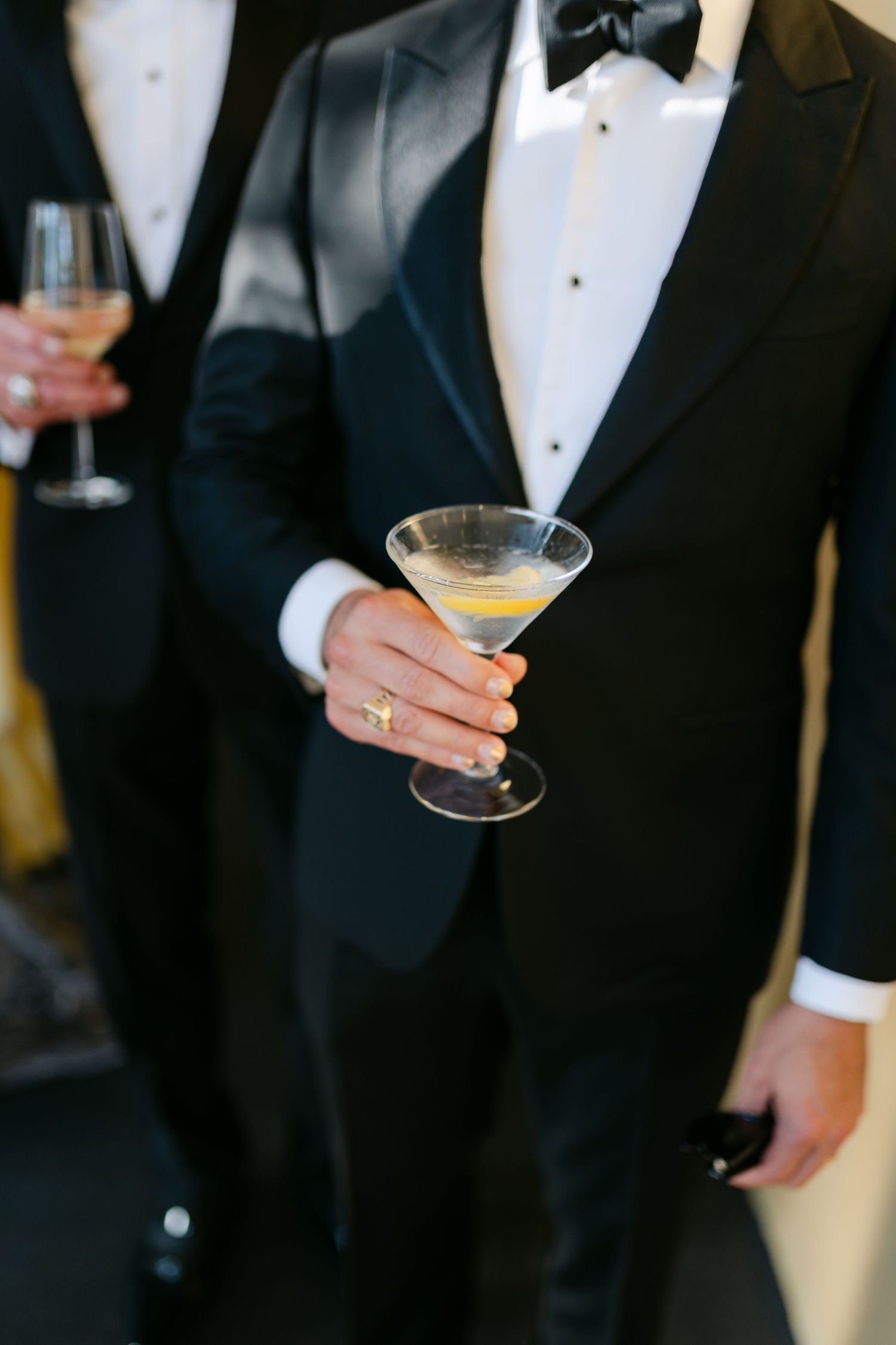 William Aiken House wedding photos from a top Charleston wedding photographer. See more timeless and candid wedding photos William Aiken