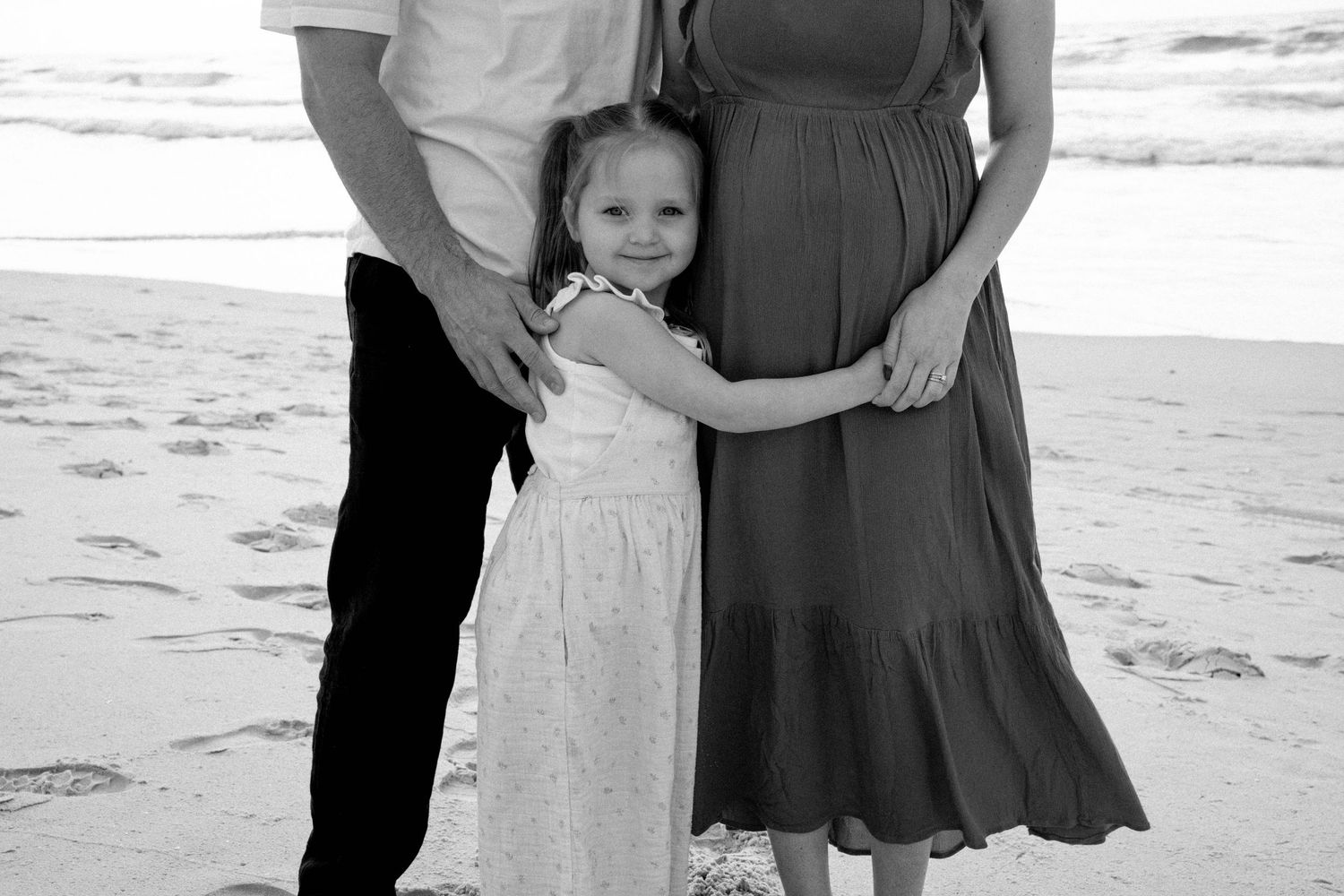 Sunshine Coast photography - outdoor maternity photography session - beach photography -  family photography - pregnancy announcement