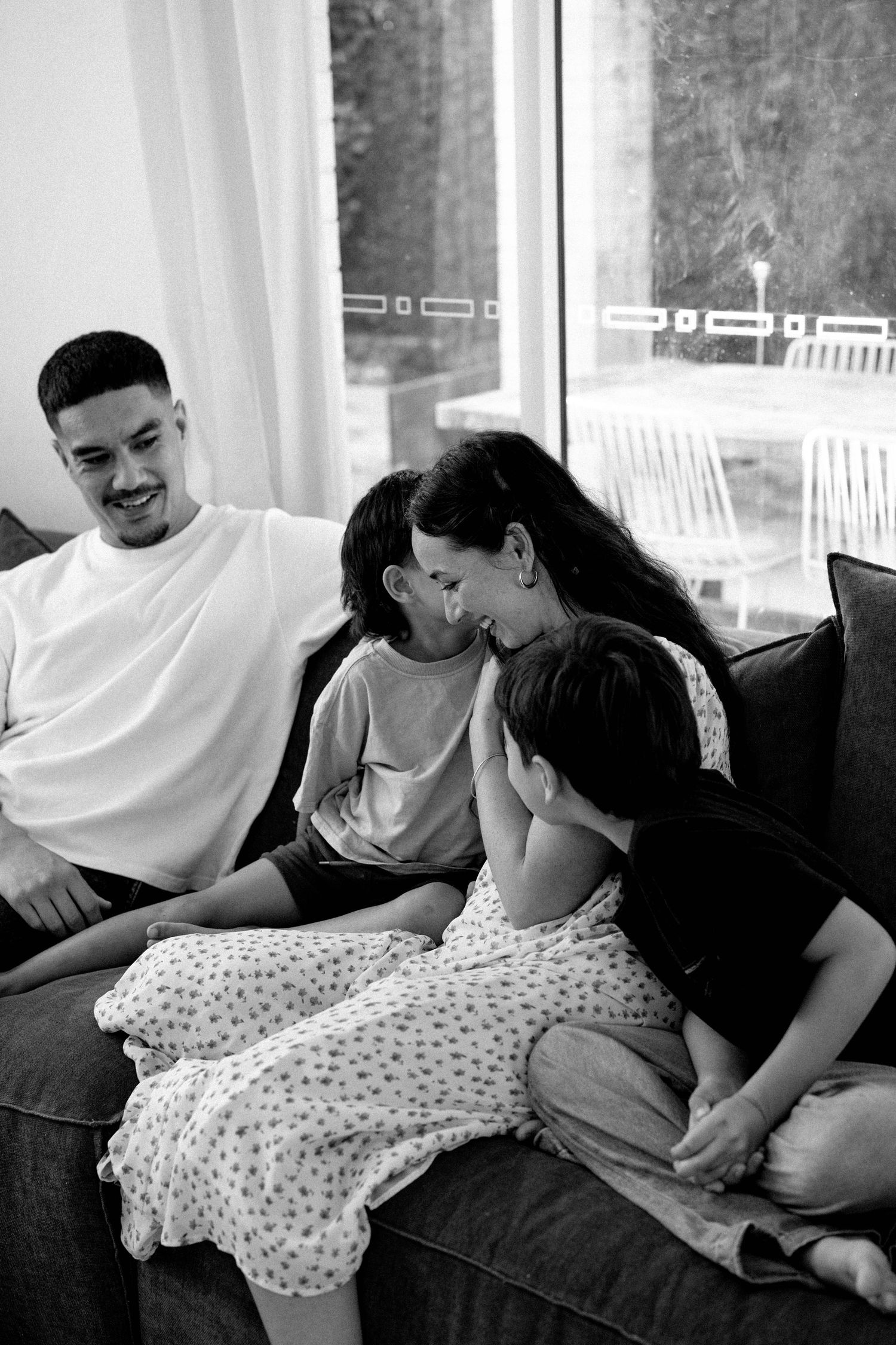 Sunshine Coast photography - family lifestyle session at home