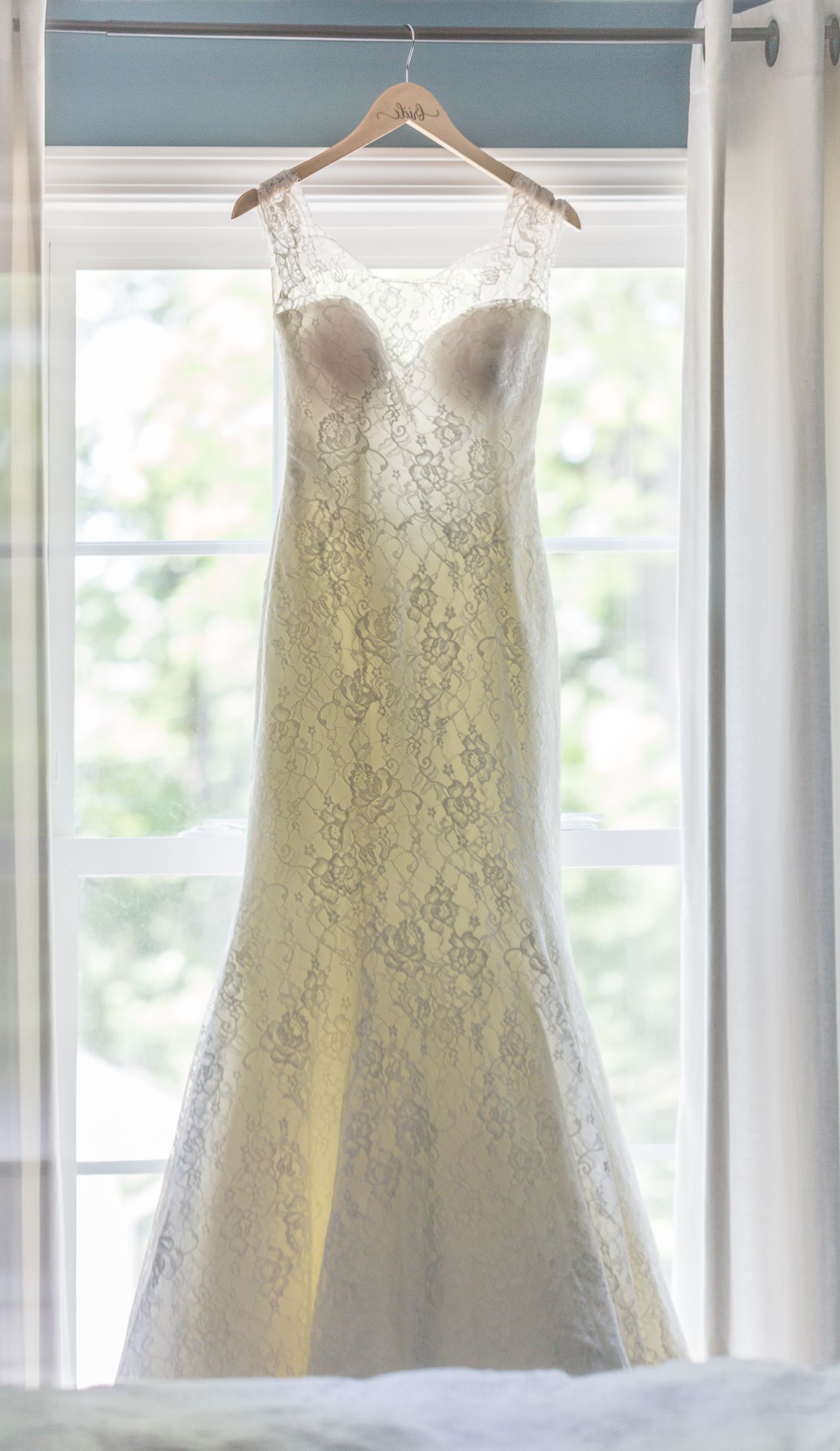 wedding dress