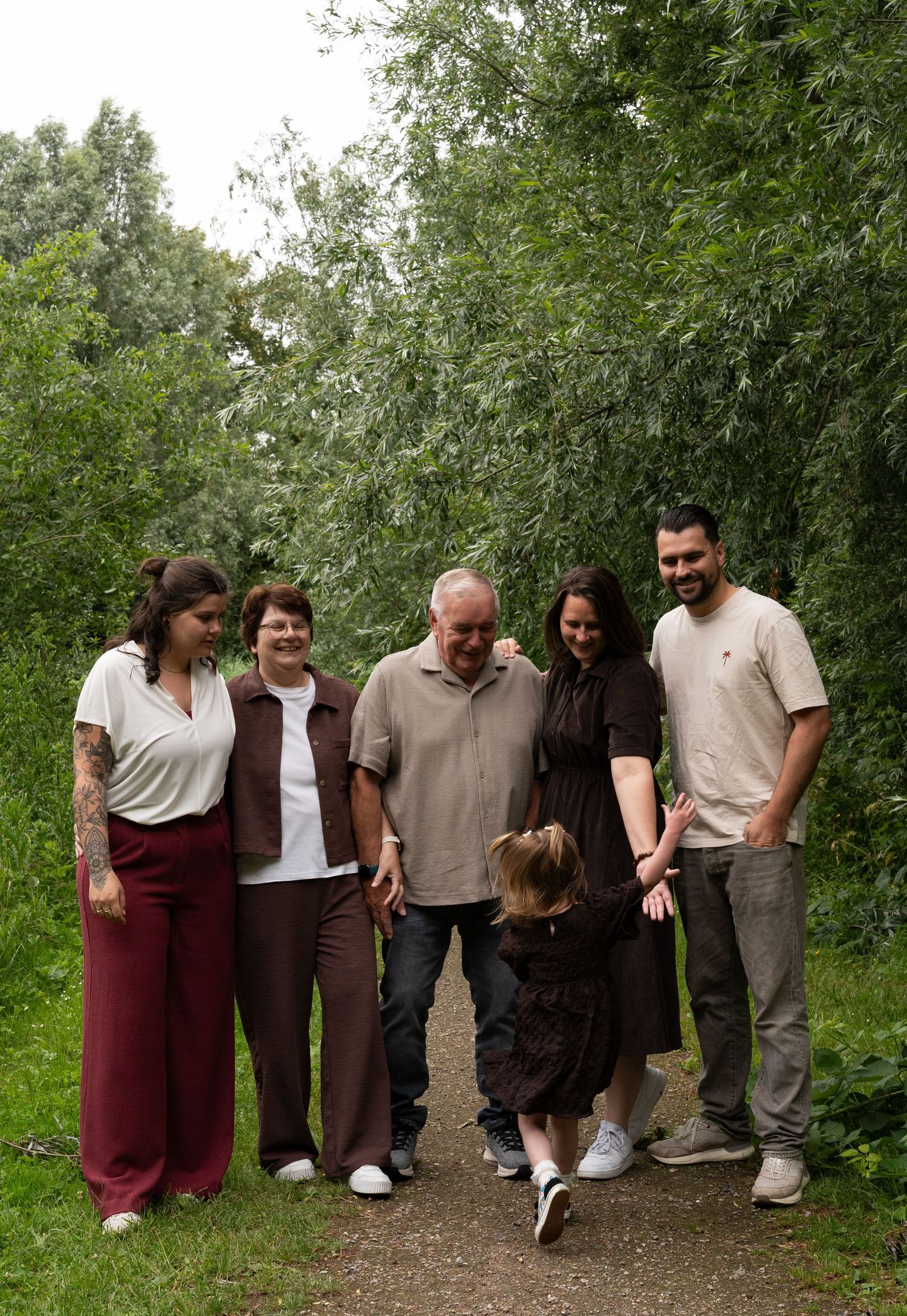 family familie fotoshoot broekpolder bos park delft groen lifestyle fotograaf caja photography