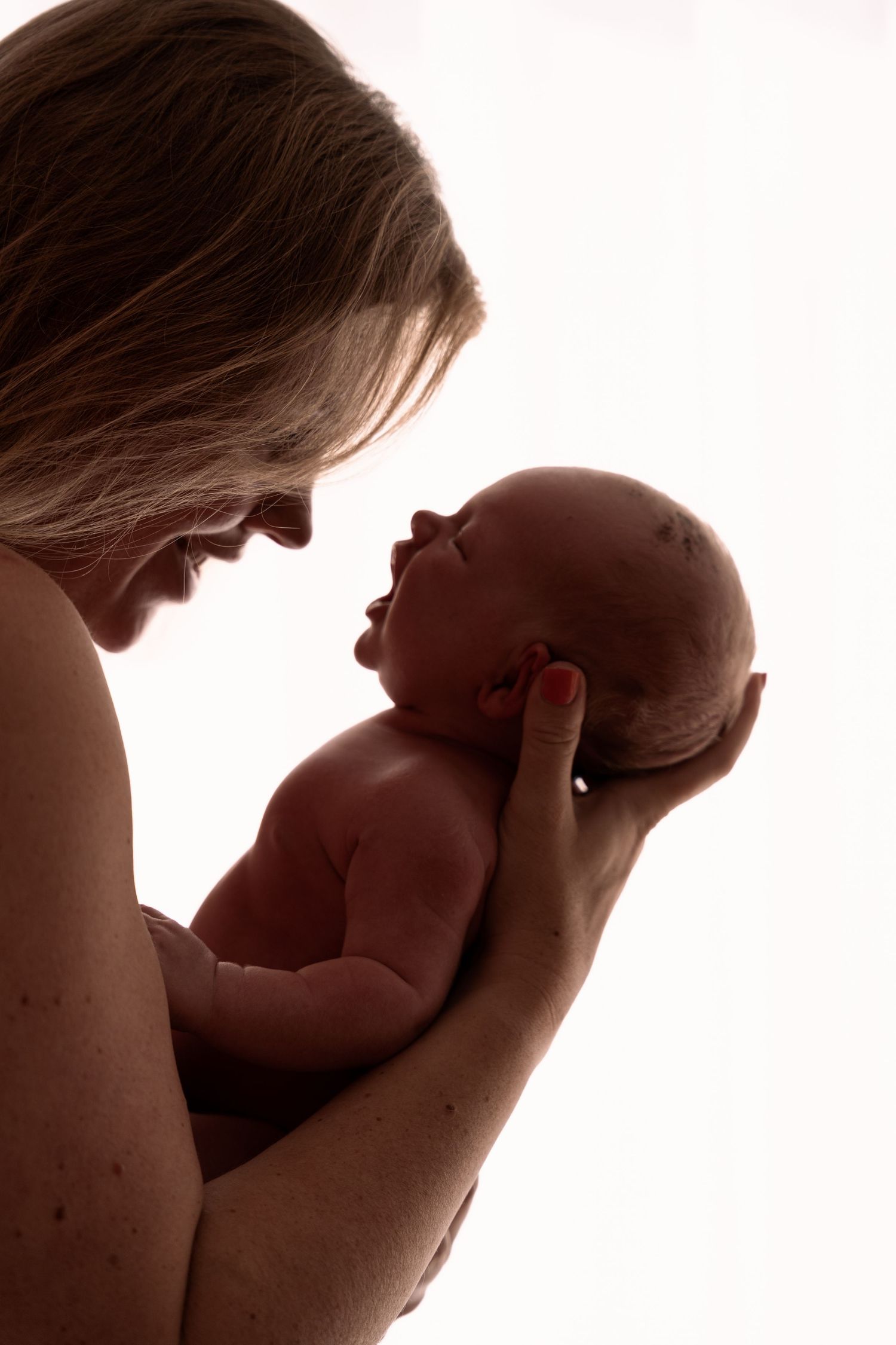 newborn zwangerschap fotoshoot home delft nude breastfeeding borstvoeding lifestyle fotograaf caja photography