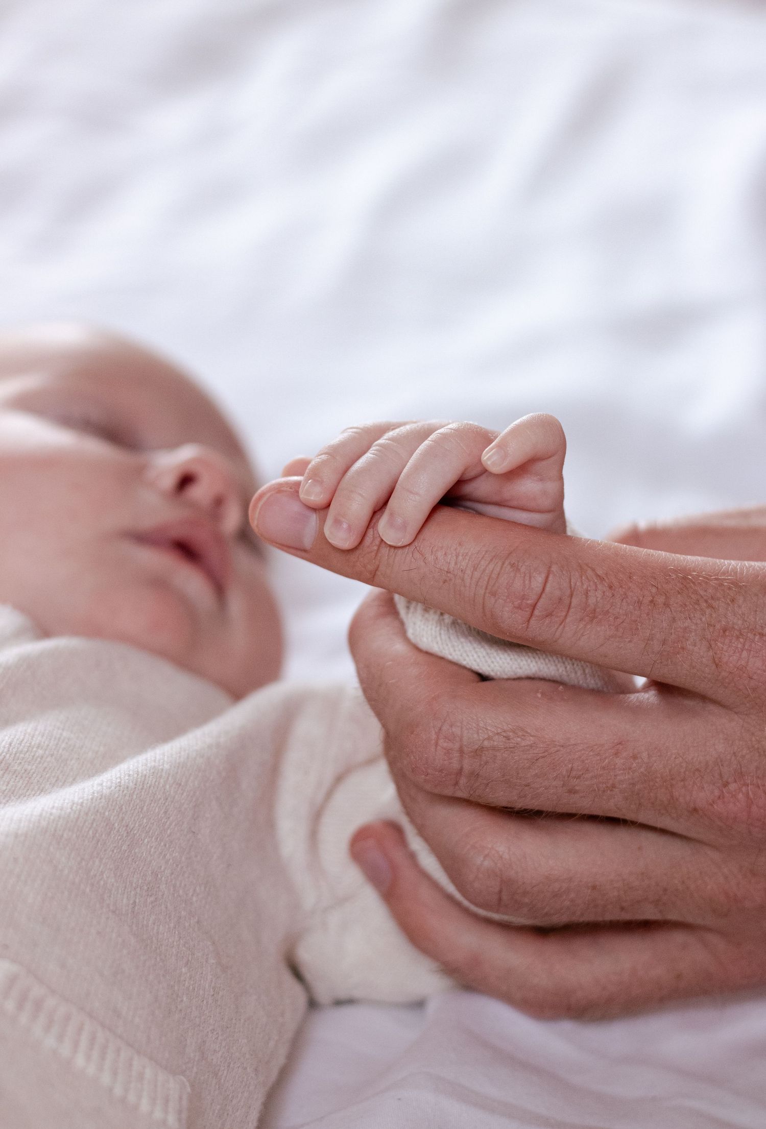 fotoshoot newborn baby familie delft stad centrum lifestyle fotograaf caja photography