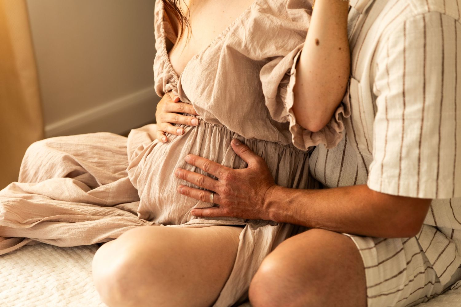 Photo de famille, femme enceinte