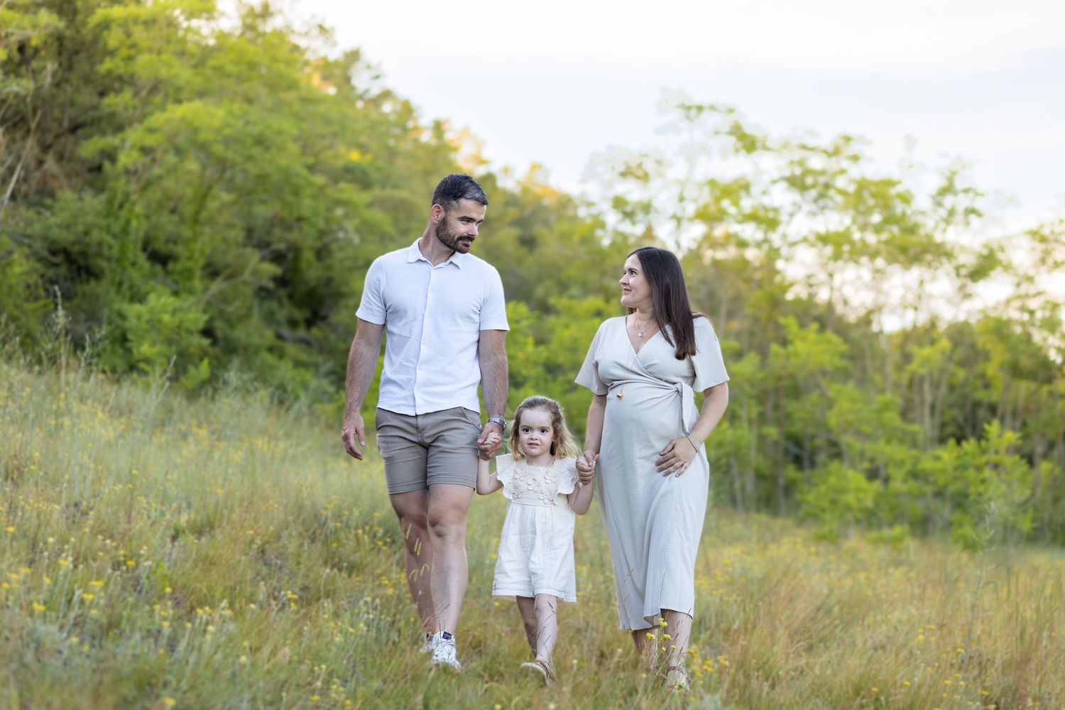 Photo de famille, femme enceinte