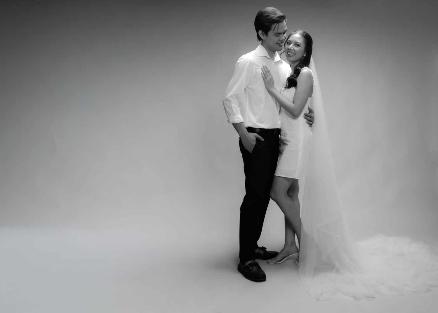 Pre-Wedding Portraits by Vigie Ador Portrait Photography