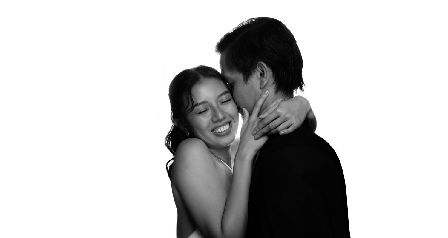 Pre-Wedding Portraits by Vigie Ador Portrait Photography