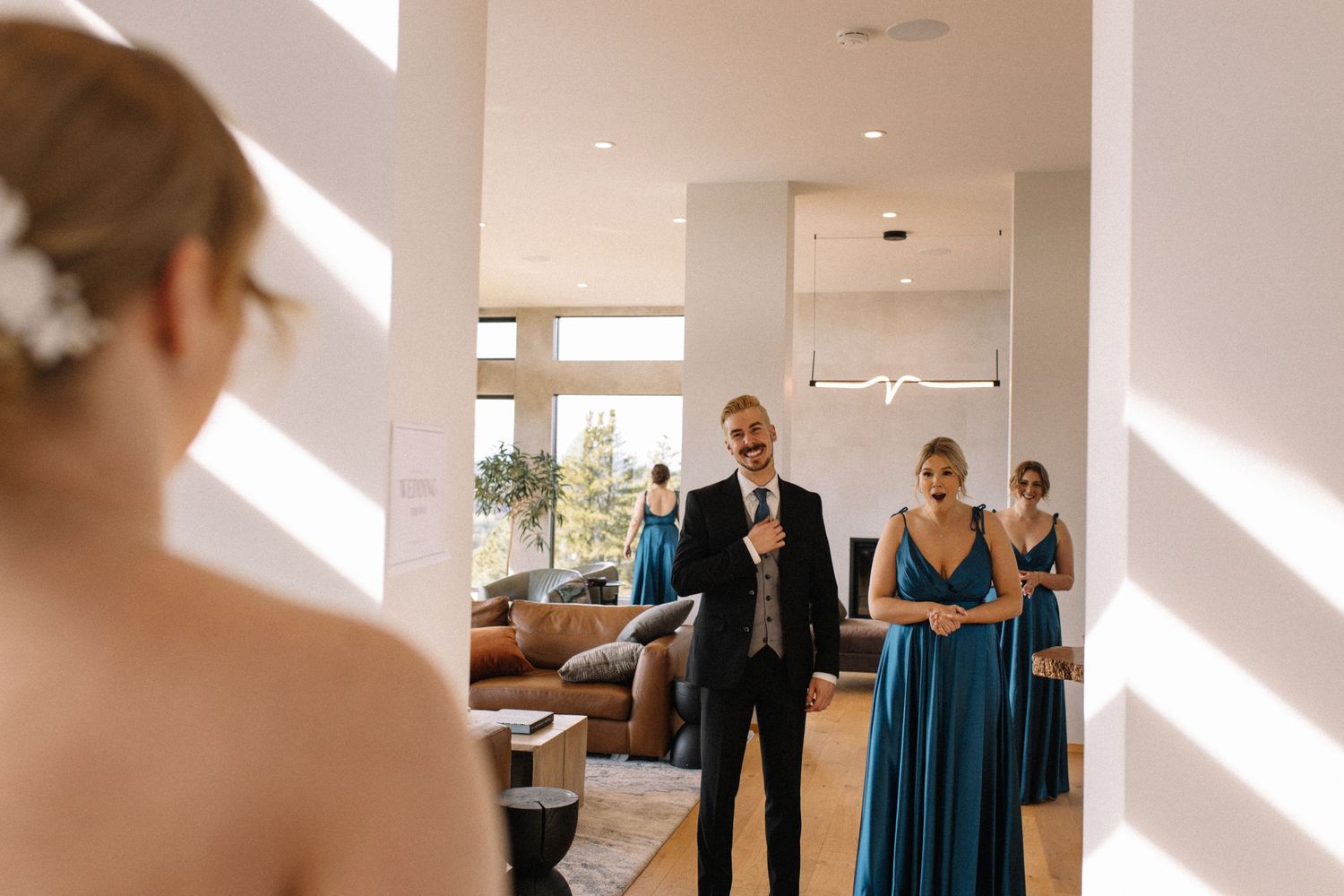 bridal party first look