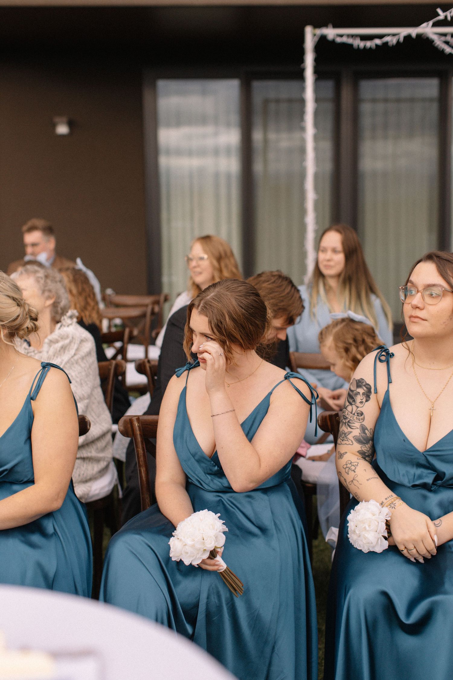 brides maids crying