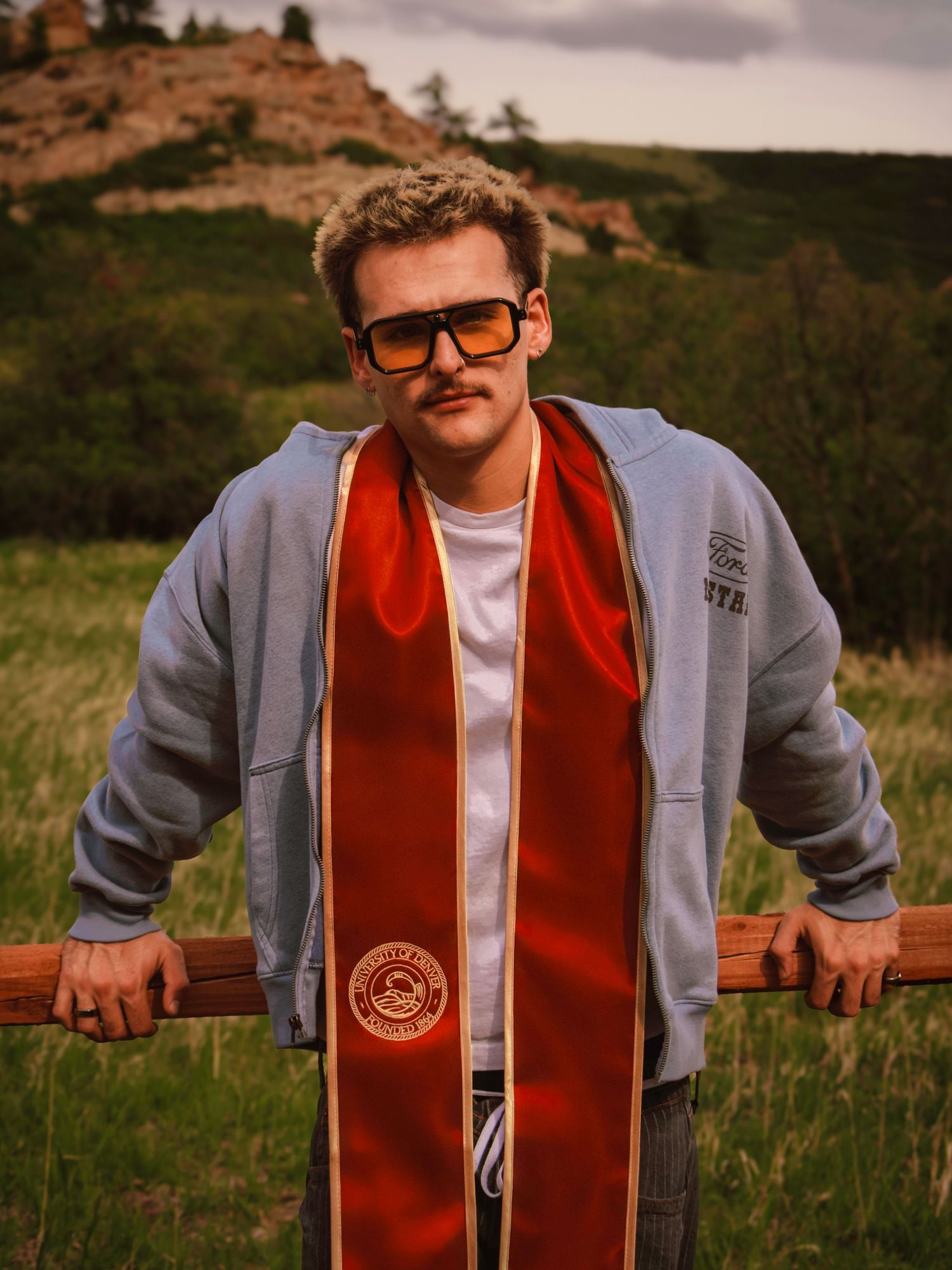 Mountain senior portrait
Male graduate posing outdoors for senior photos near Garden of the Gods in Colorado Springs, Colorado.