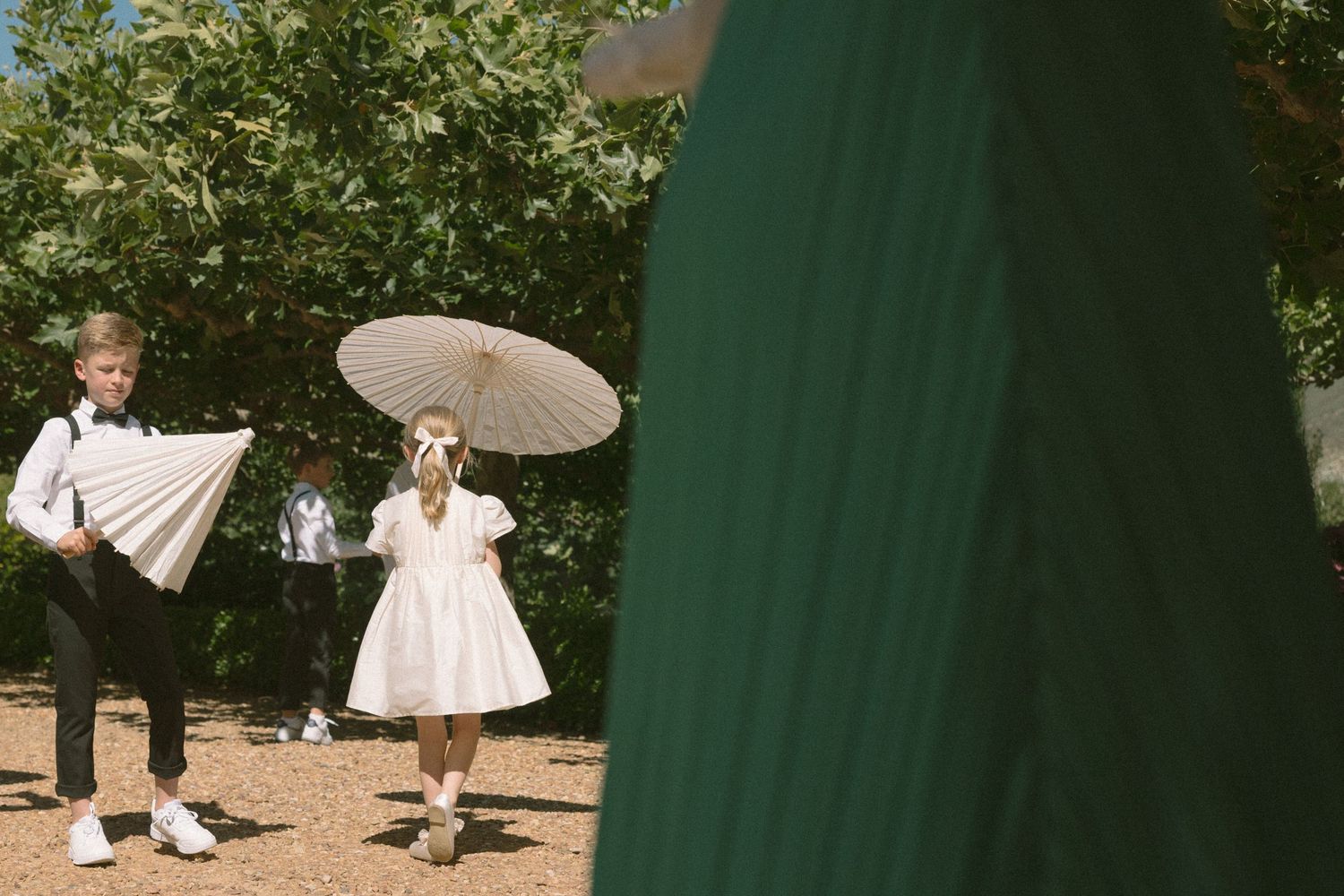 Timeless, sexy, and editorial wedding photography from Cape Town at Johannesdal.1207.masterful planning by Kiona Events with Fleurlecordeur