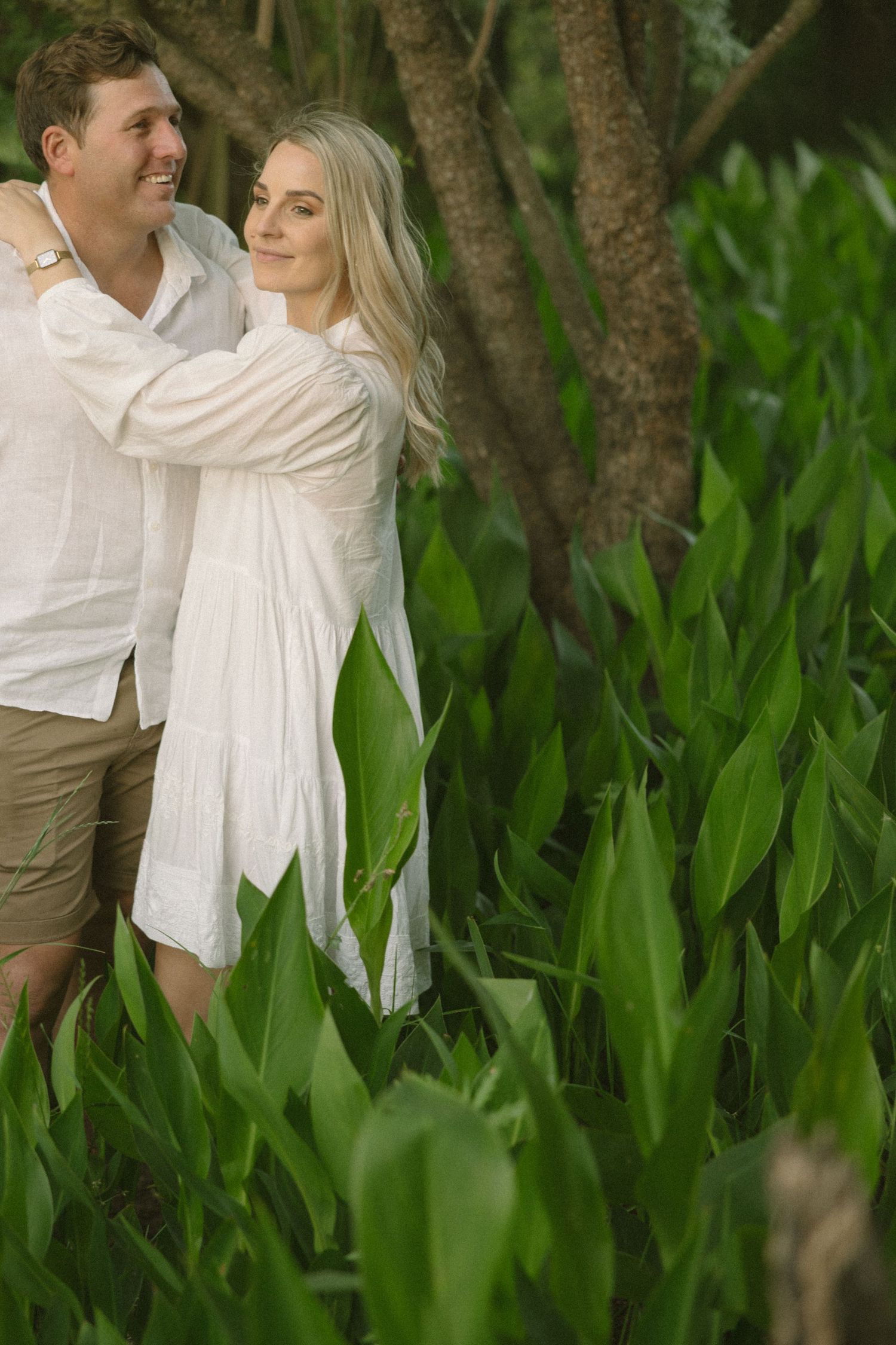 Timeless and editorial pregnancy photography from Cape Town. Refined, elegant imagery that feels as good as it looks STIL_