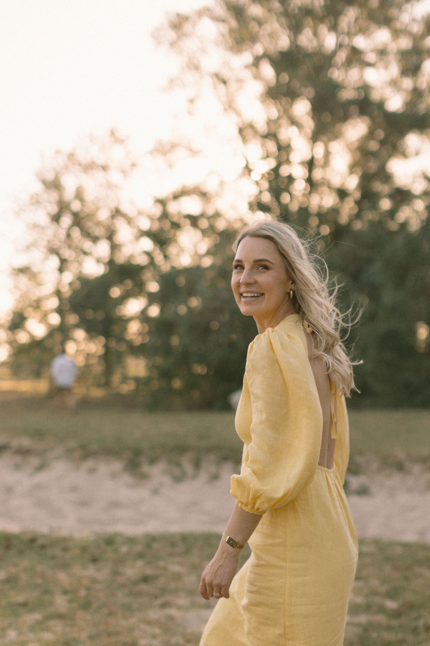 Timeless and editorial pregnancy photography from Cape Town. Refined, elegant imagery that feels as good as it looks STIL_
