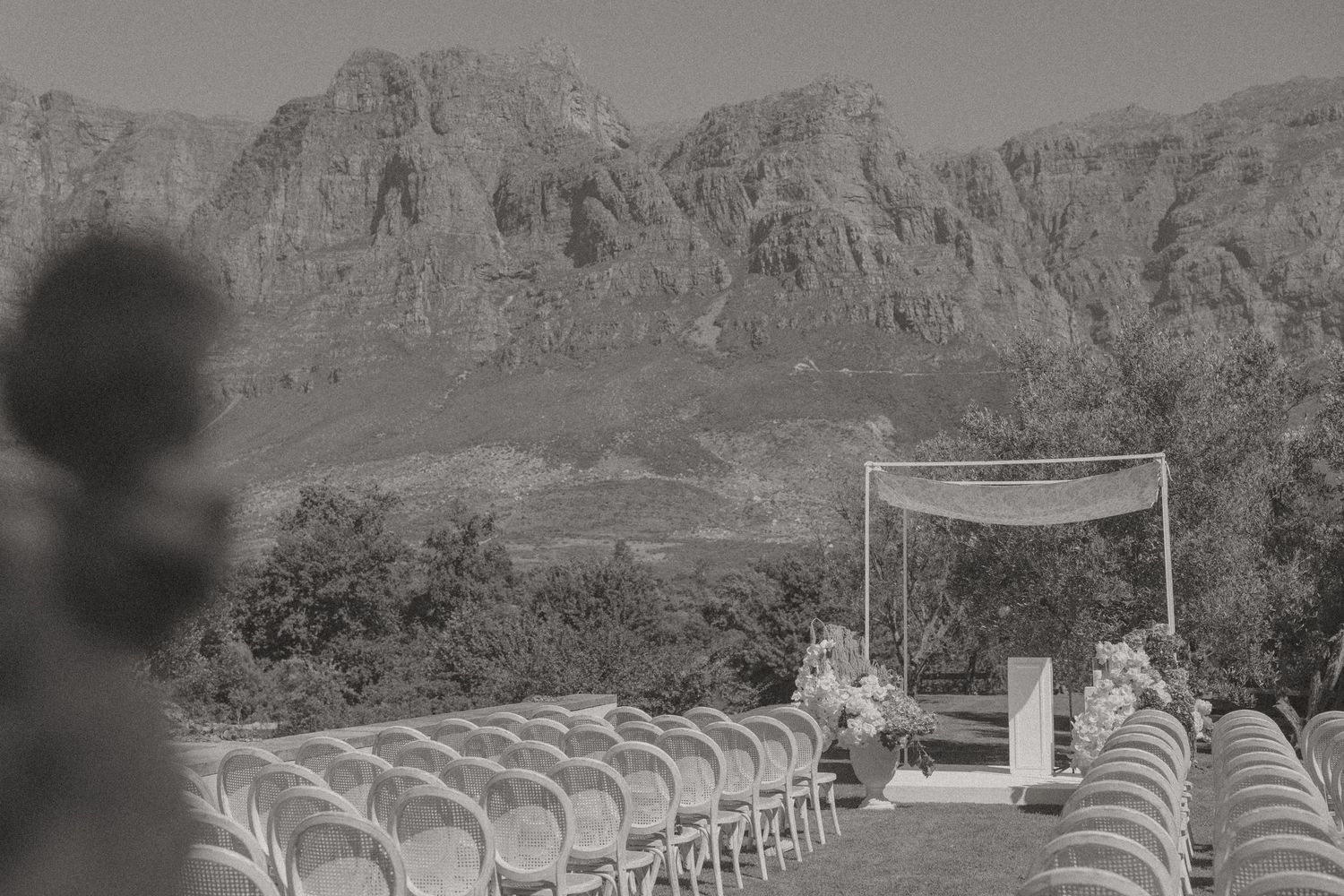 Timeless, sexy, and editorial wedding photography from Cape Town at Johannesdal.1207.masterful planning by Kiona Events with Fleurlecordeur