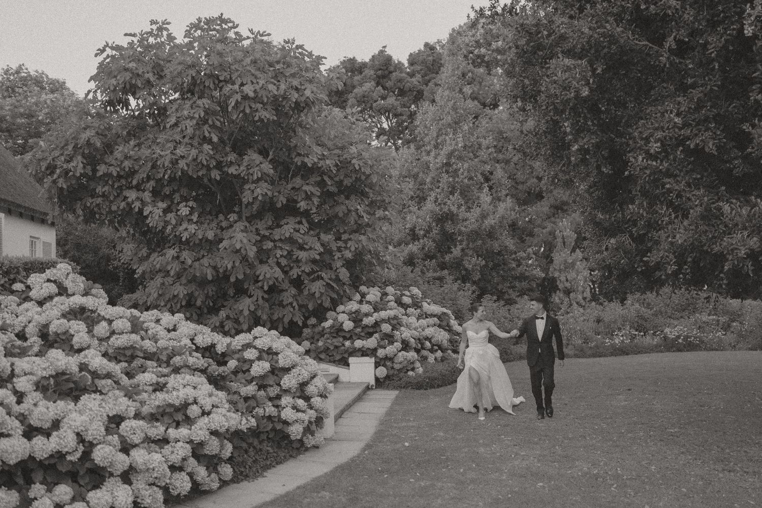 George & Alexa’s timeless wedding at The Forum at Embassy Hill with a sacred ceremony at St George’s Cathedral and florals by Fleur le Corde