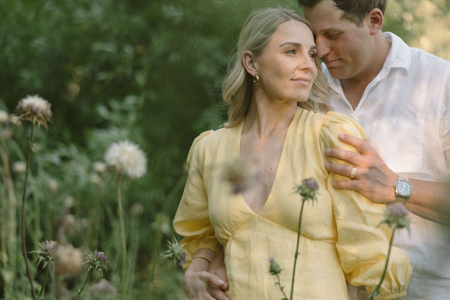 Timeless and editorial pregnancy photography from Cape Town. Refined, elegant imagery that feels as good as it looks STIL_