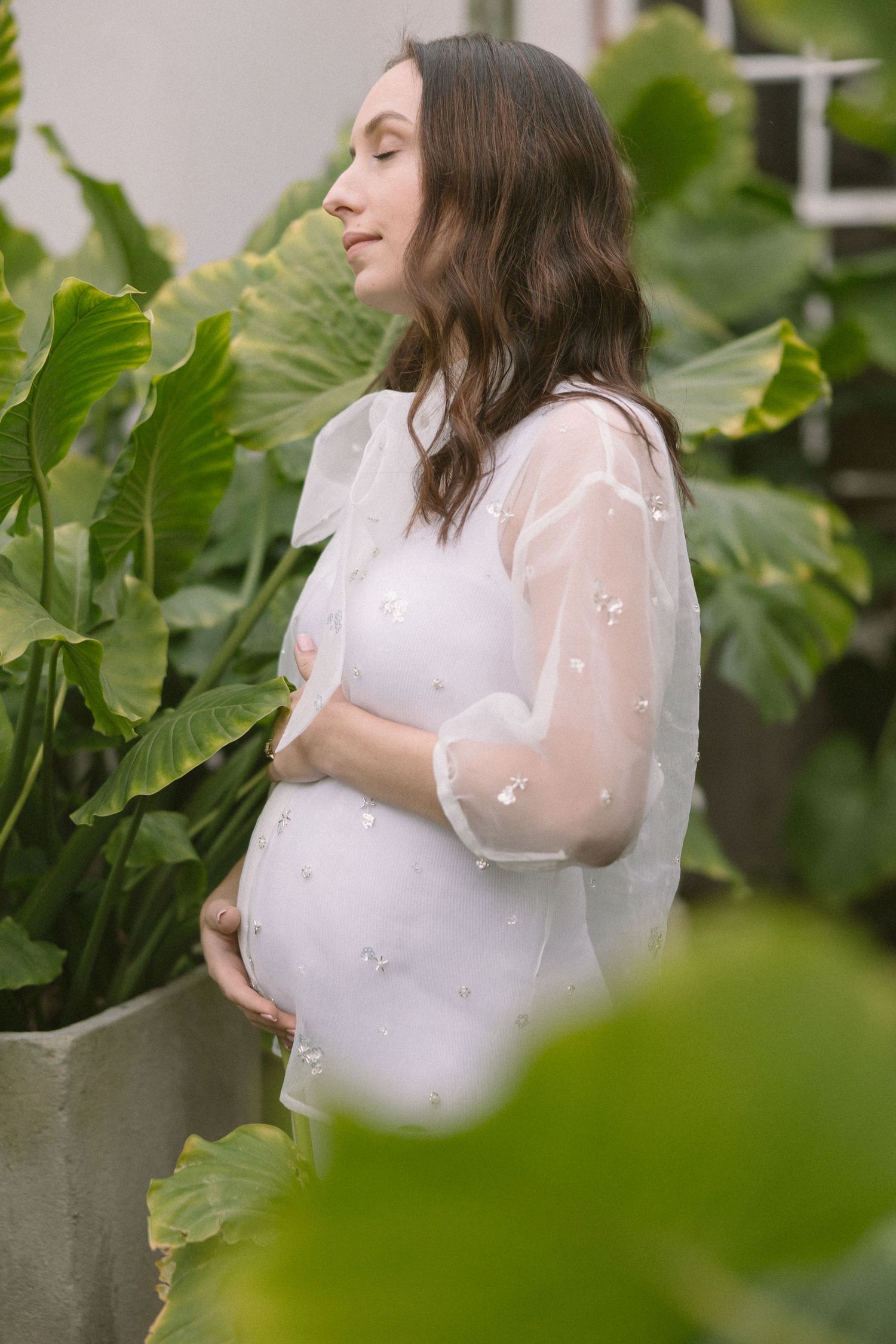 Timeless and editorial pregnancy photography from Cape Town. Refined, elegant imagery that feels as good as it looks STIL_ Wanderlus Kyknet