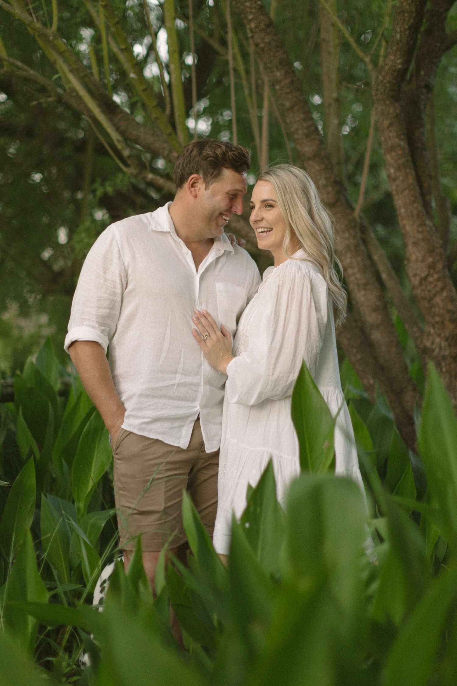 Timeless and editorial pregnancy photography from Cape Town. Refined, elegant imagery that feels as good as it looks STIL_