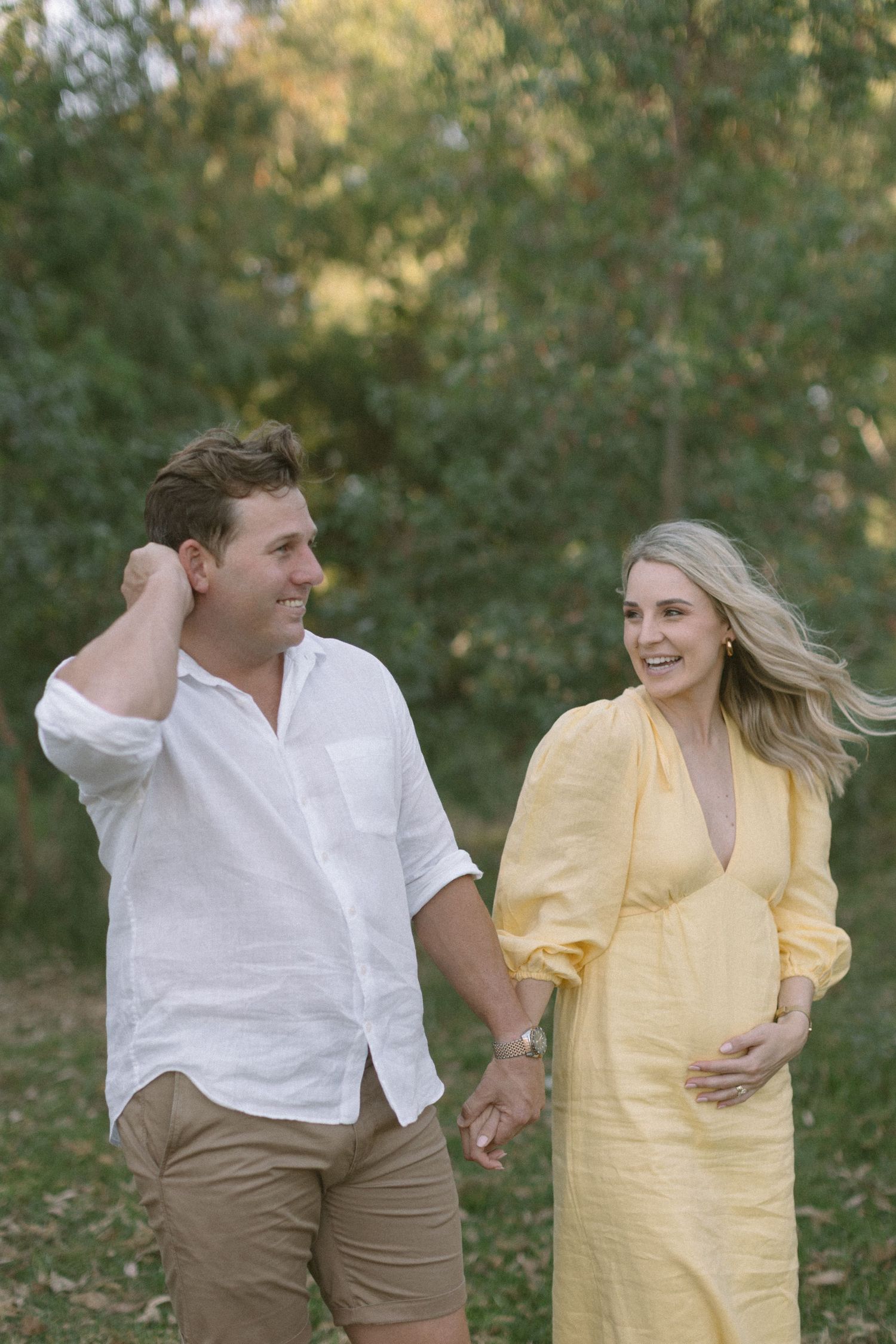 Timeless and editorial pregnancy photography from Cape Town. Refined, elegant imagery that feels as good as it looks STIL_
