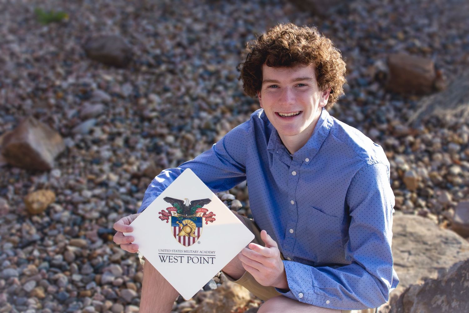 A collage showing someone opening and presenting a graduation-themed gift box in an outdoor setting.