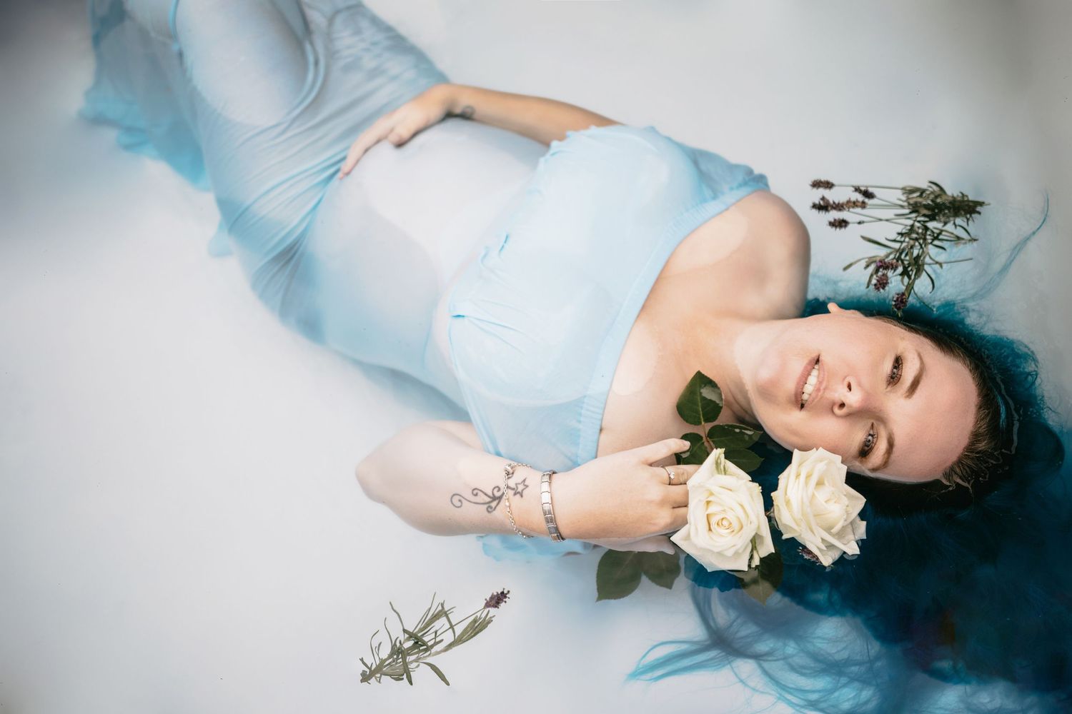maternity-newborn-family-photography-newbury-berkshire-natural-light-secu-photography.jpg