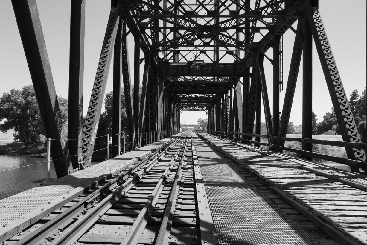 Mossdale Bridge
larkindm photography
Donna Larkin Photographer Central Valley